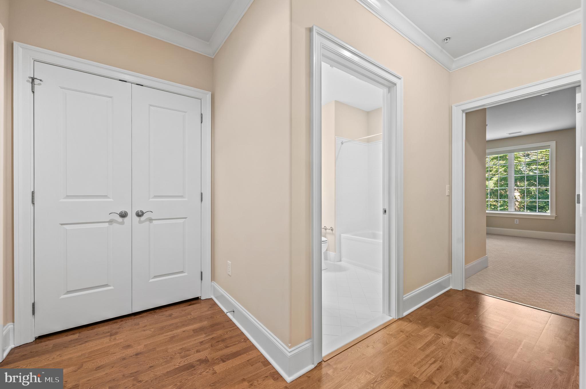 4105 PARKVIEW DRIVE