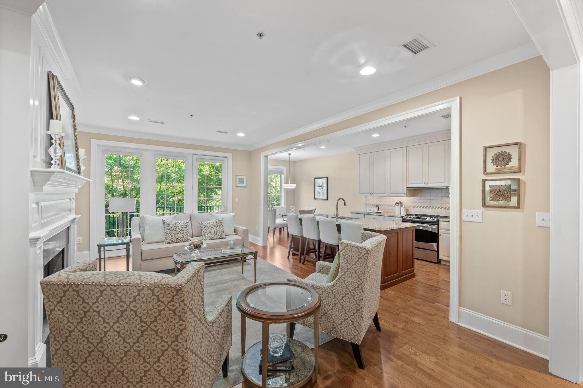 4105 PARKVIEW DRIVE