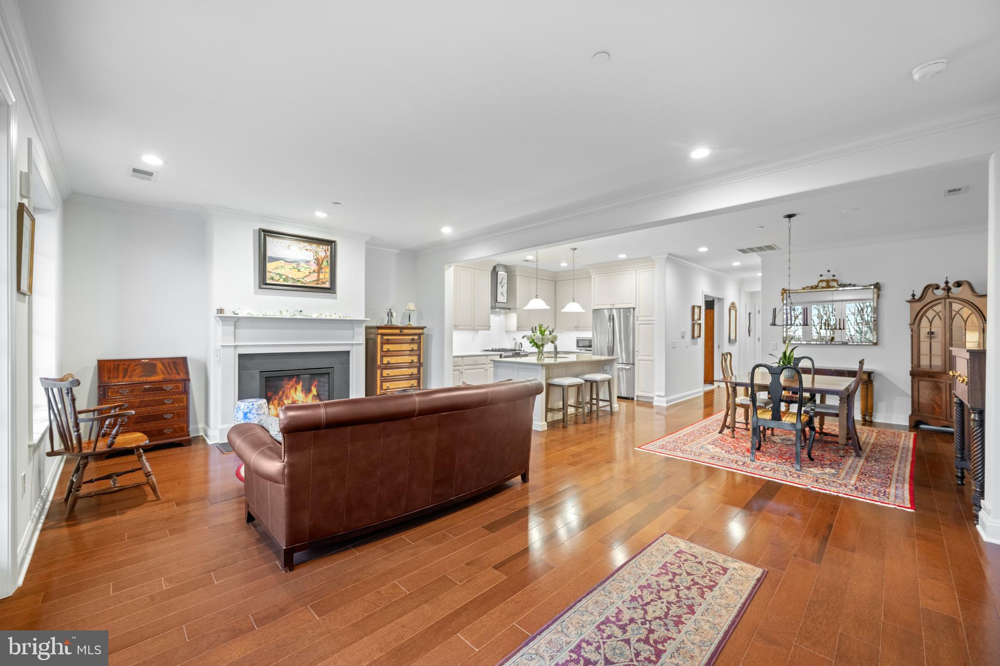 6205 PARKVIEW DRIVE