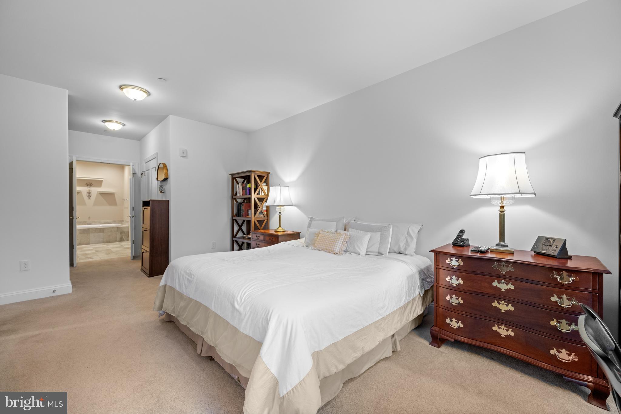 6205 PARKVIEW DRIVE
