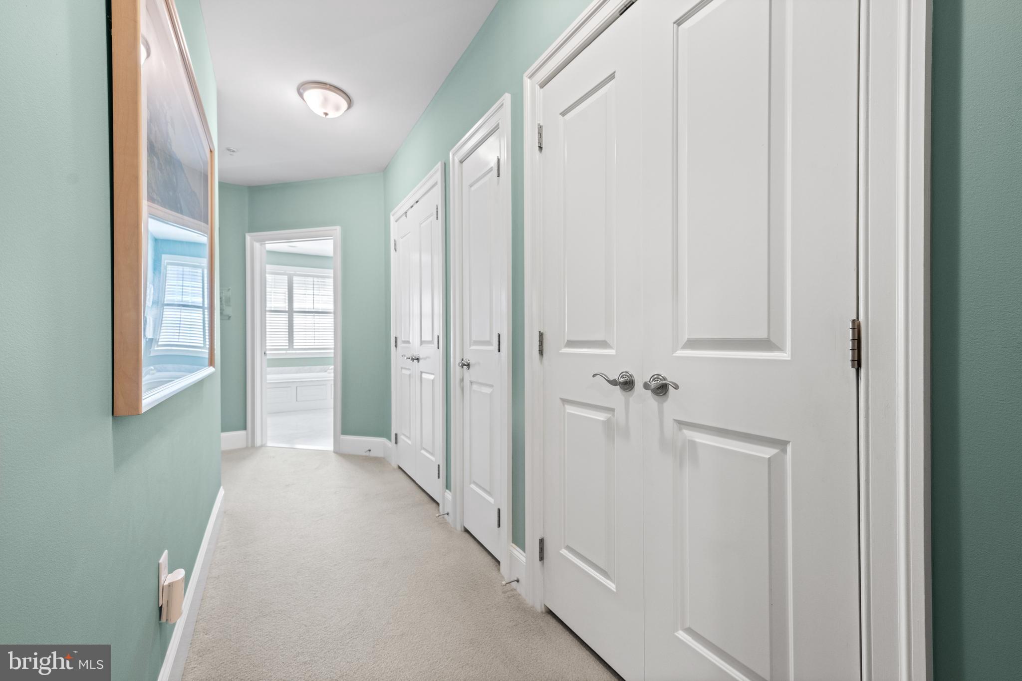 4102 PARKVIEW DRIVE
