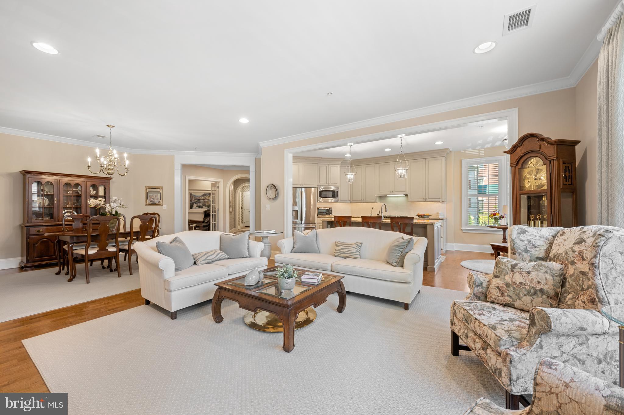 4102 PARKVIEW DRIVE