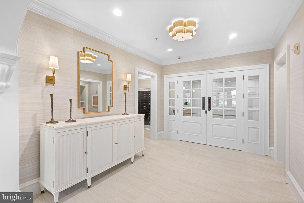 5304 PARKVIEW DRIVE