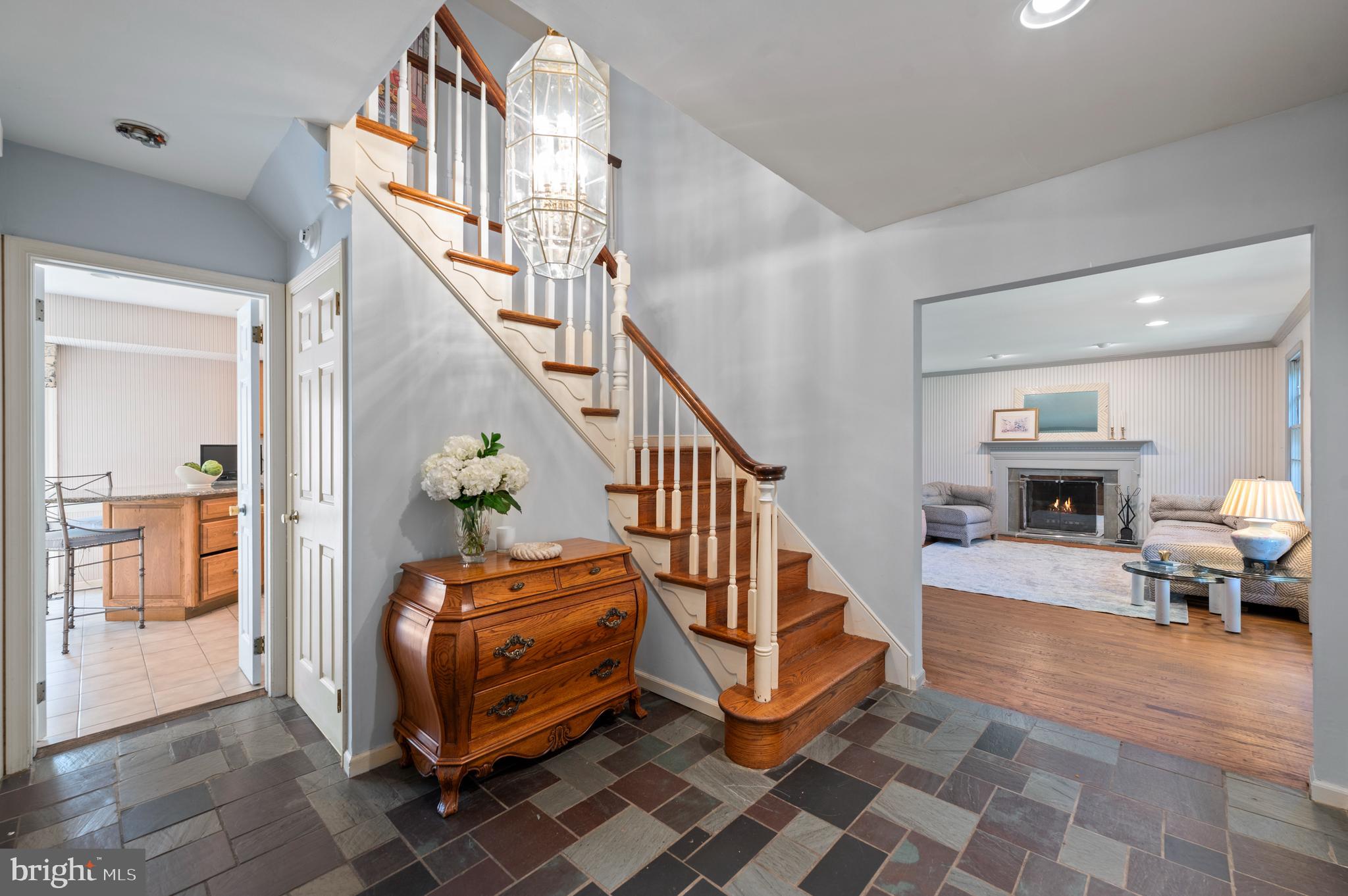 1224 KNOX ROAD