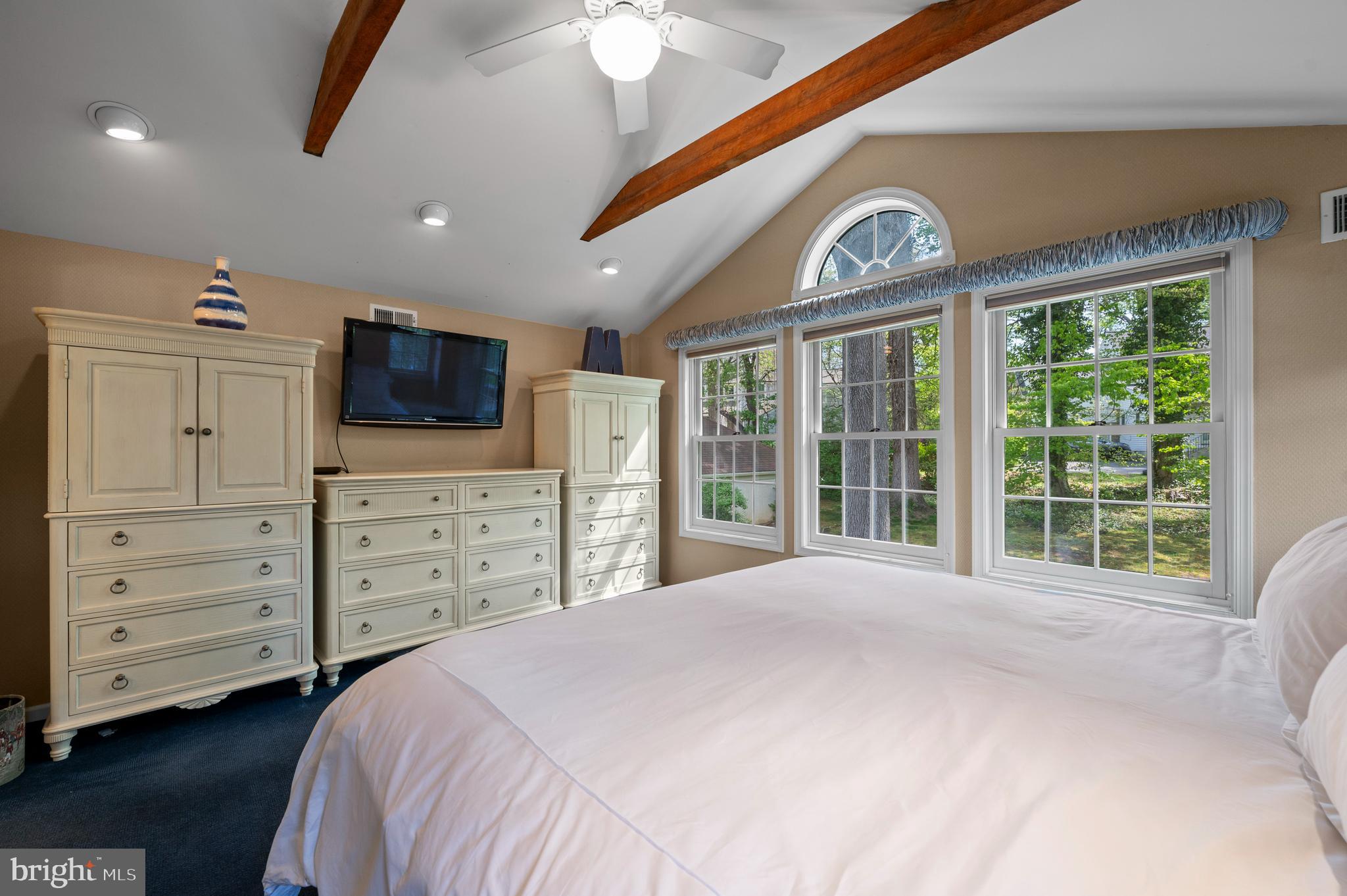 1224 KNOX ROAD
