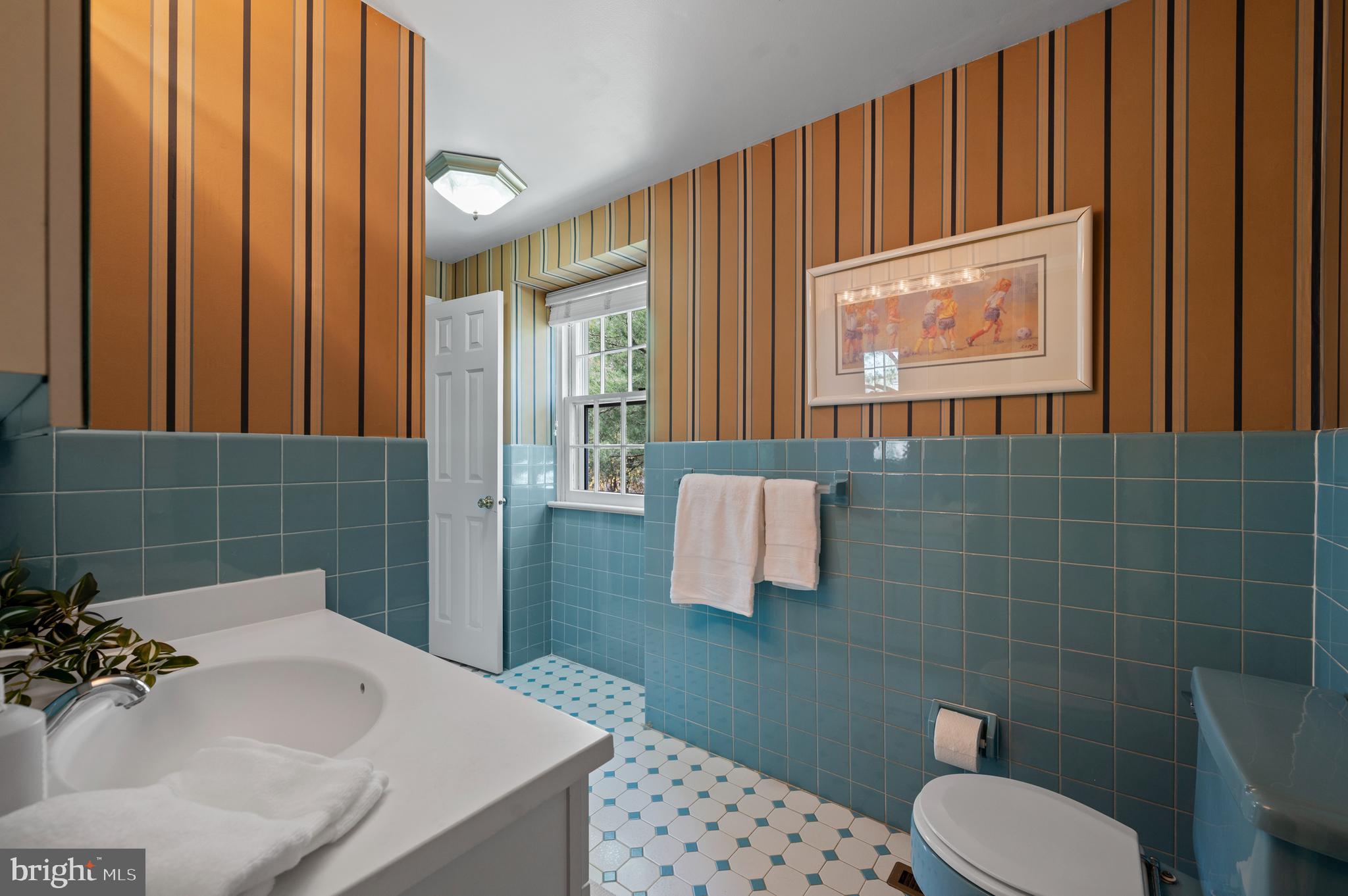 1224 KNOX ROAD