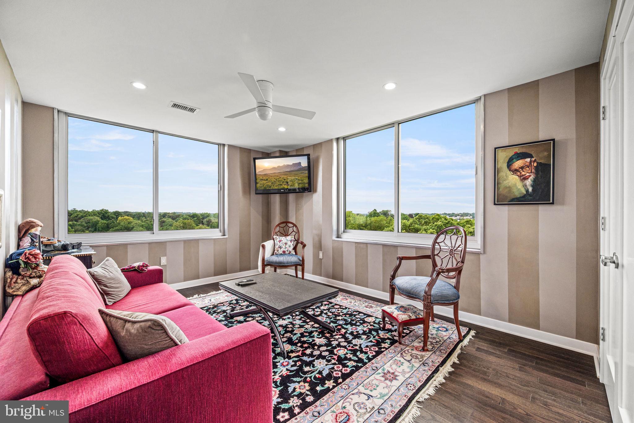 191 PRESIDENTIAL BOULEVARD R-828