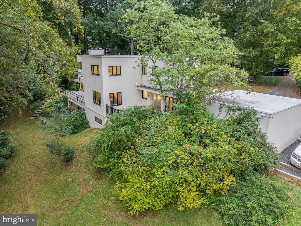 829 BLACK ROCK ROAD
