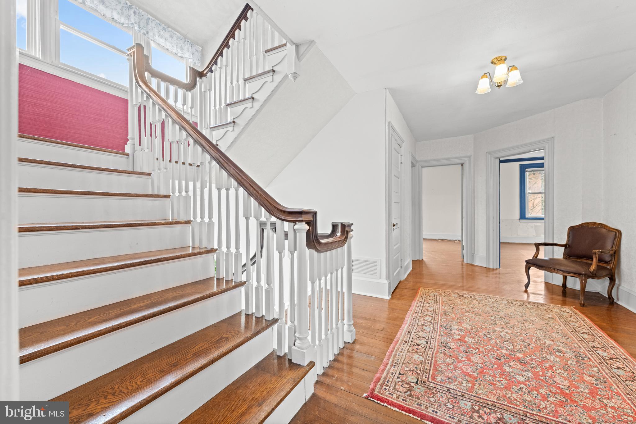 111 E MONTGOMERY AVENUE