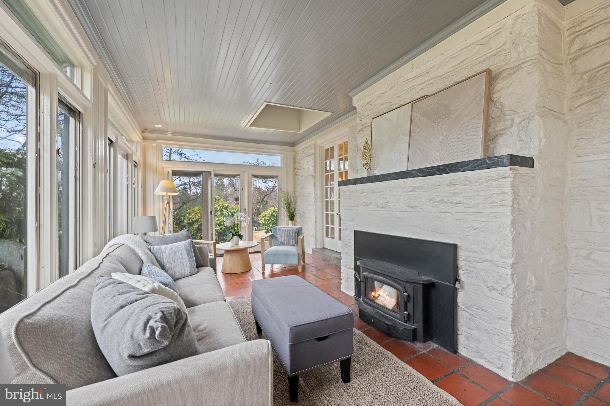 111 E MONTGOMERY AVENUE