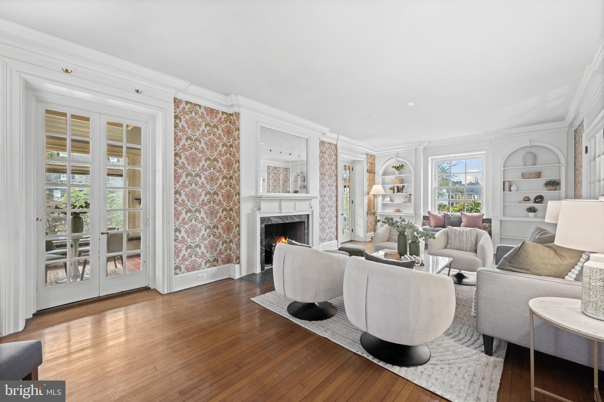 111 E MONTGOMERY AVENUE