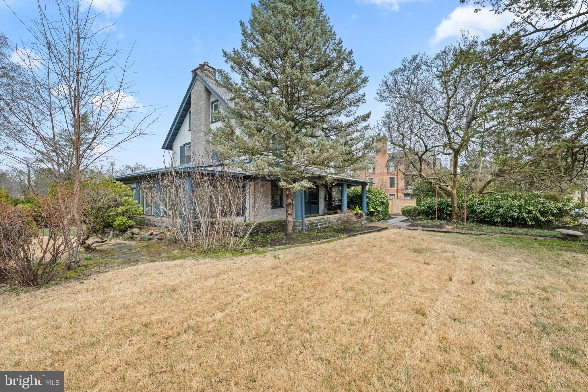 111 E MONTGOMERY AVENUE