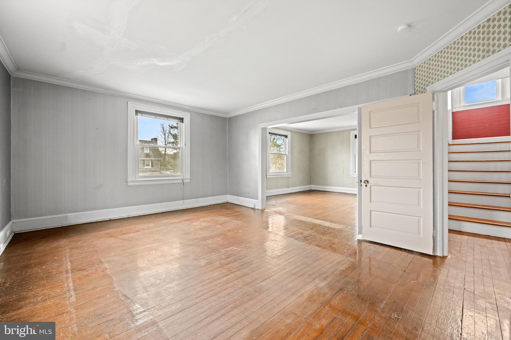 111 E MONTGOMERY AVENUE