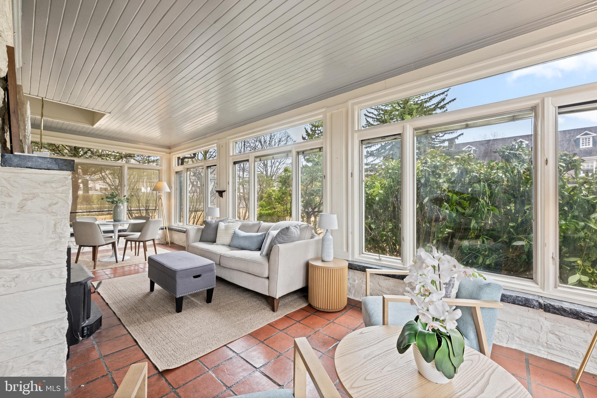 111 E MONTGOMERY AVENUE