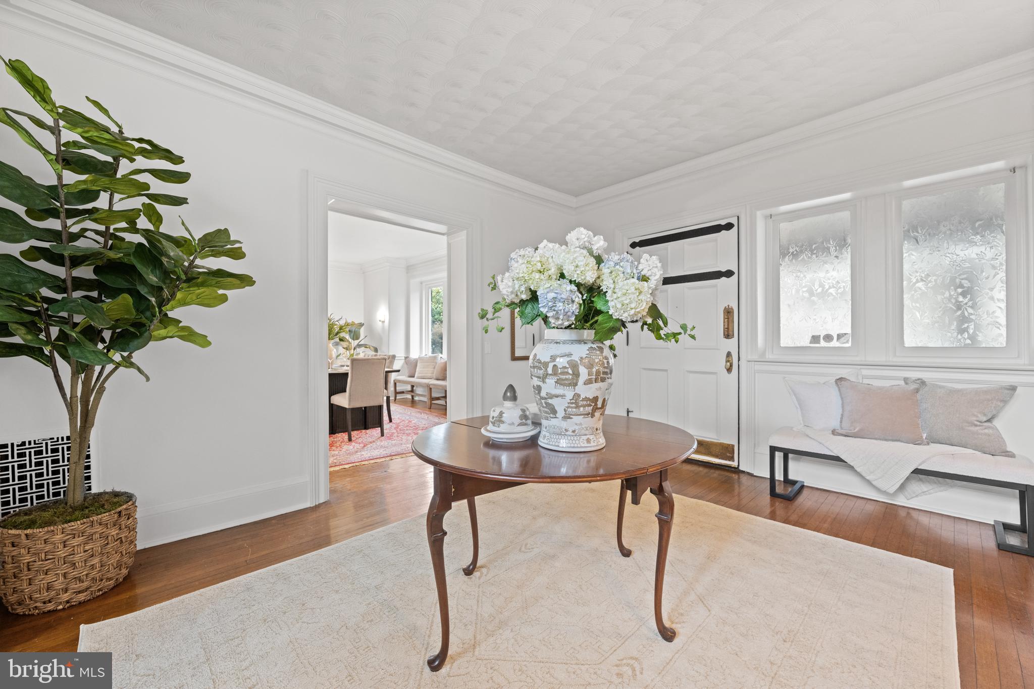 111 E MONTGOMERY AVENUE