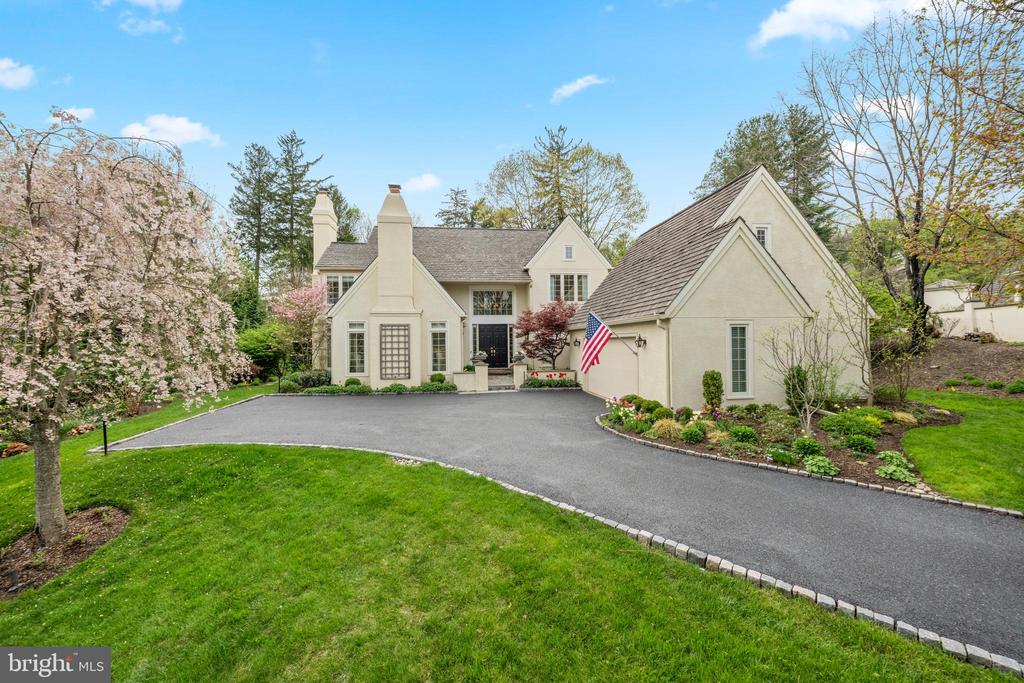 1220 DENBIGH LANE