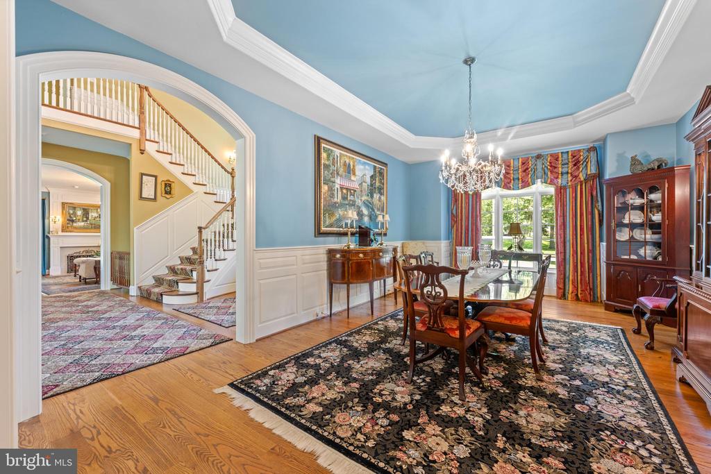 6 WEDGEWOOD DRIVE