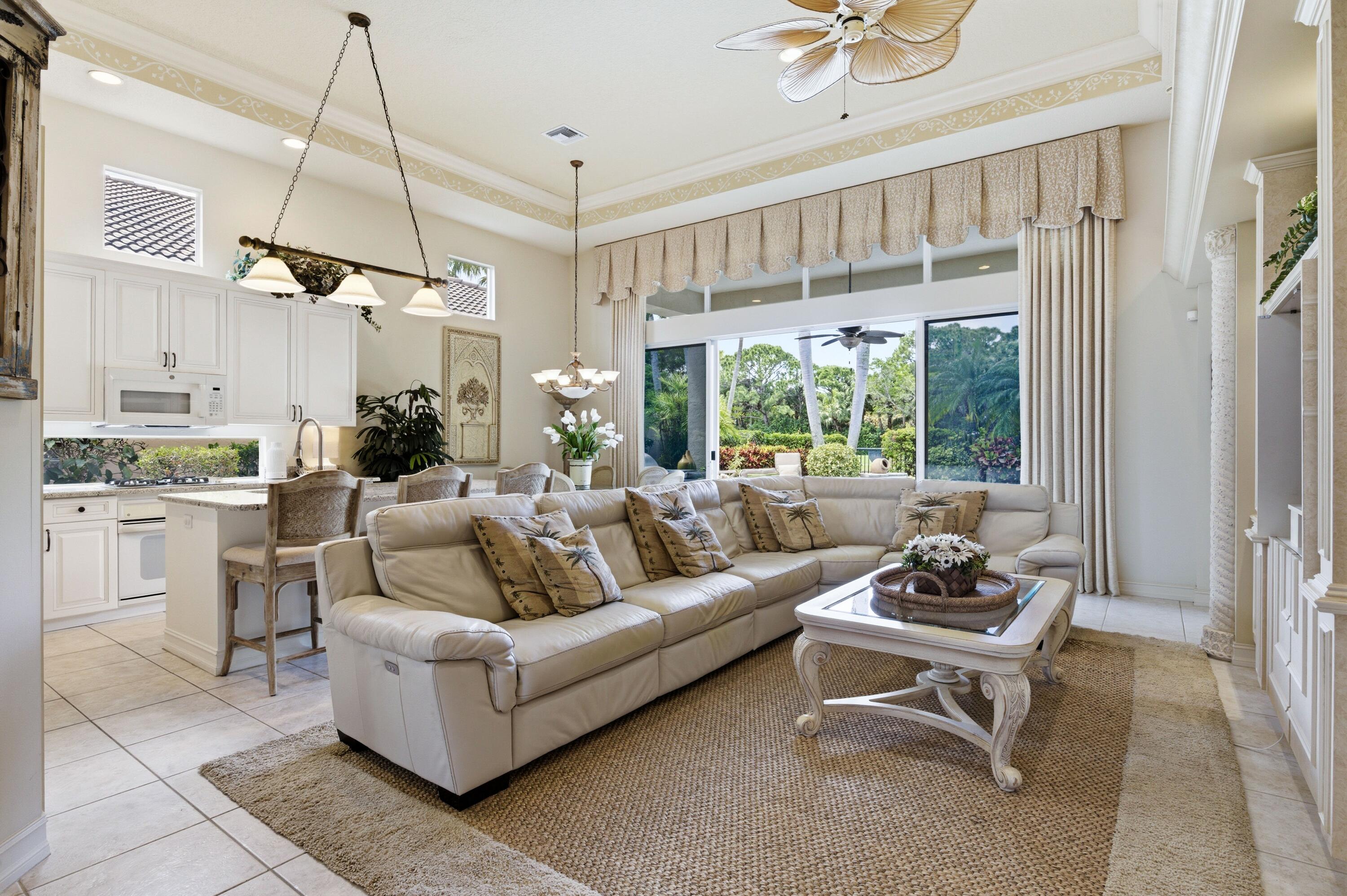 24 Laguna Terrace