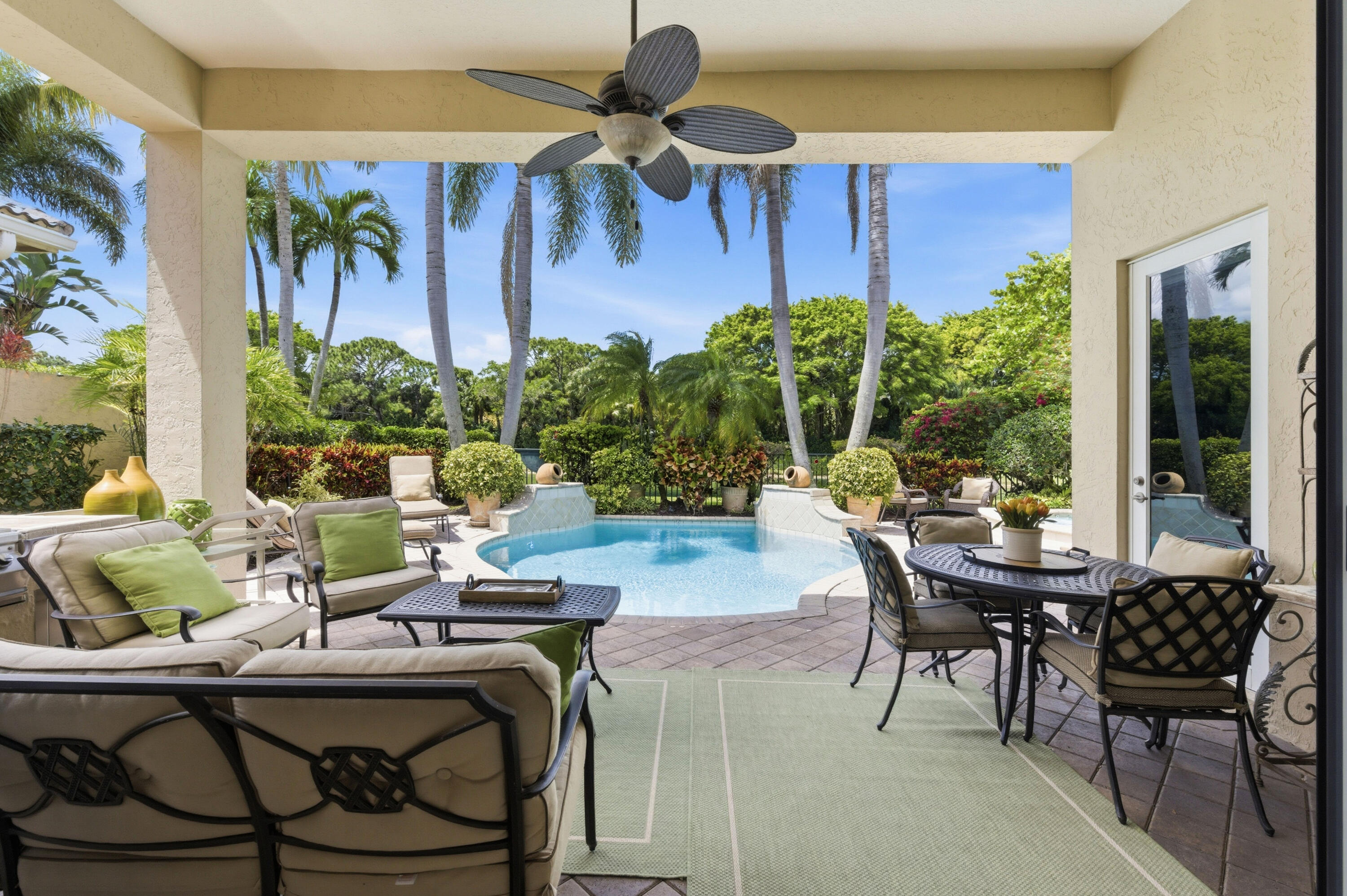 24 Laguna Terrace