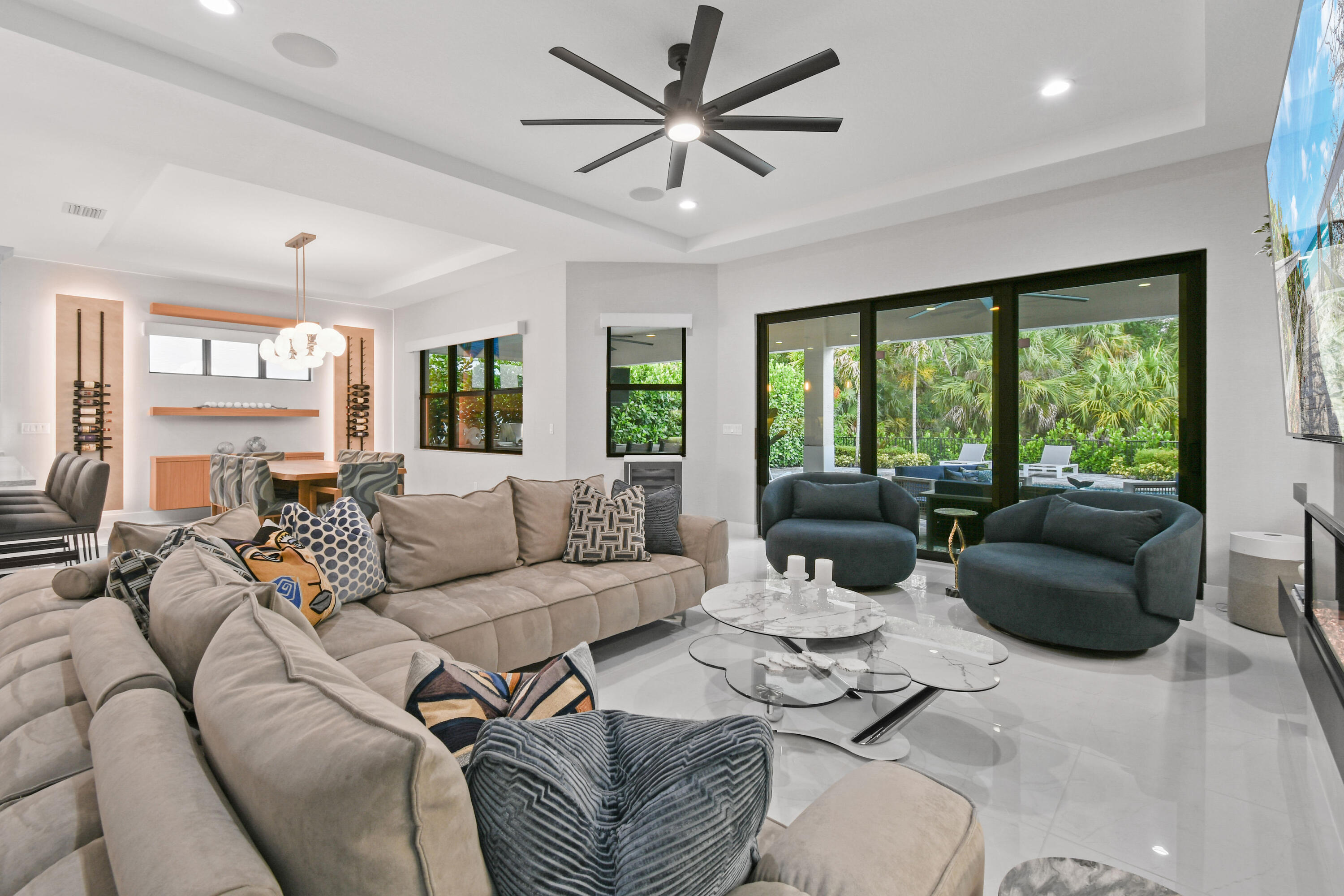13418 Artisan Circle