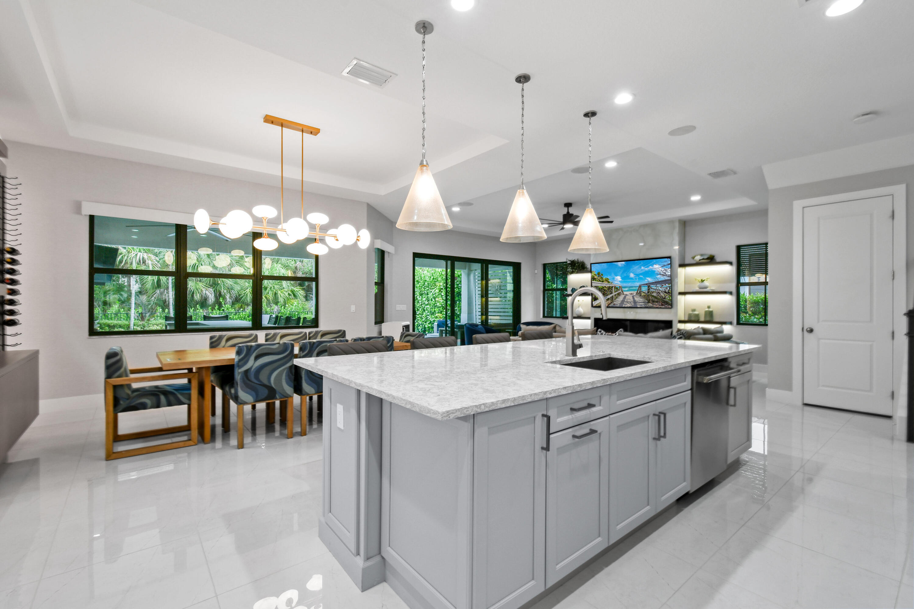 13418 Artisan Circle