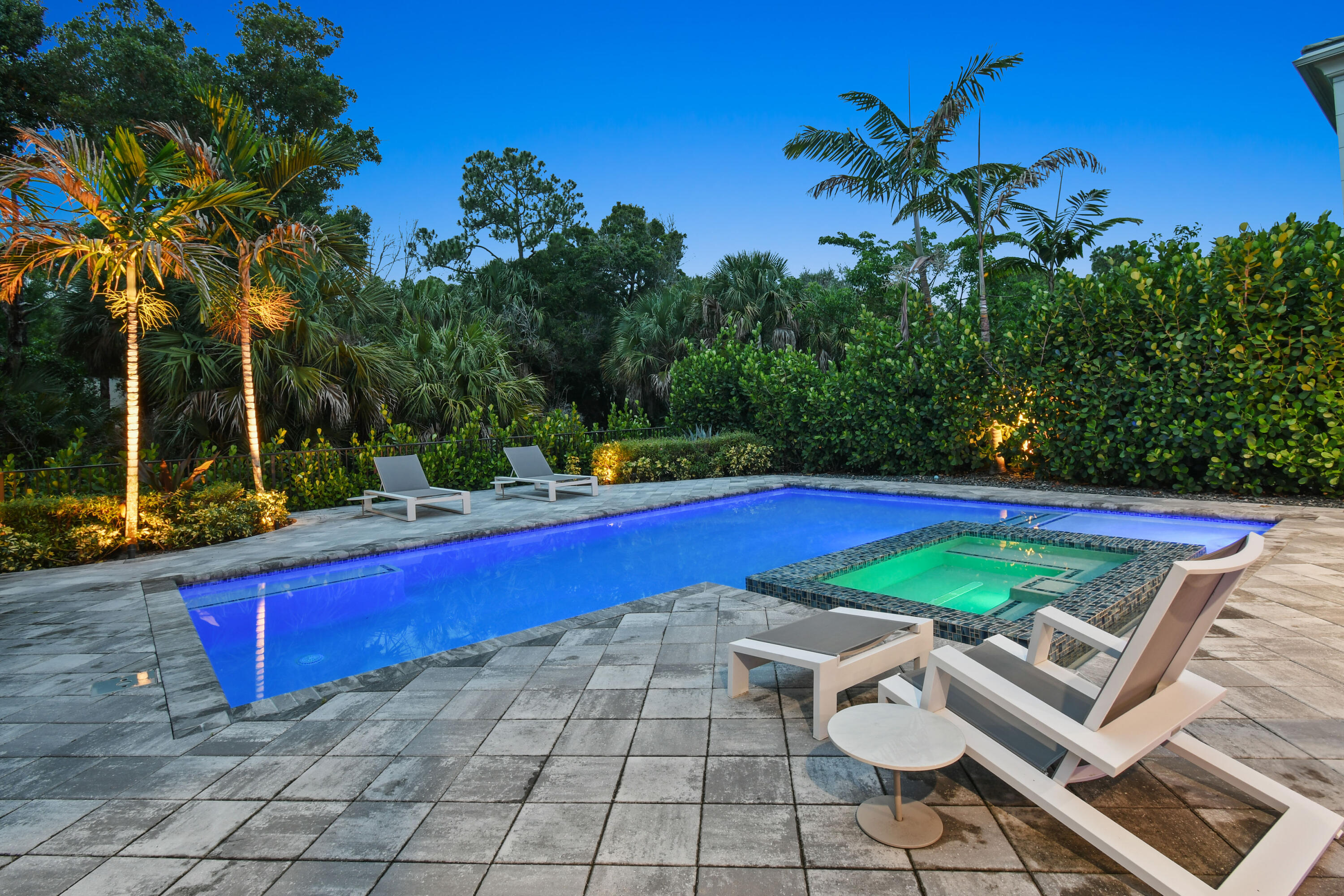 13418 Artisan Circle