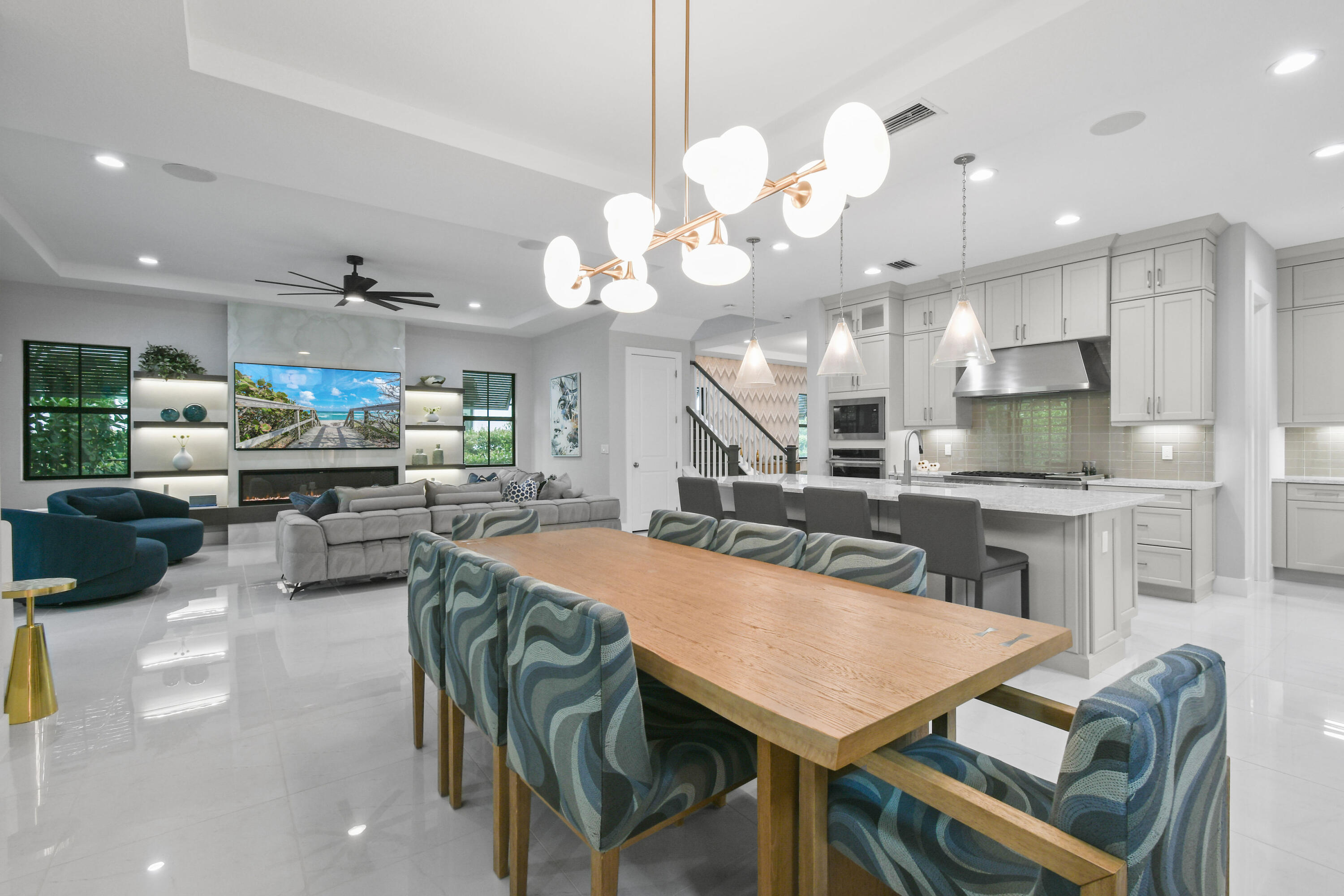 13418 Artisan Circle