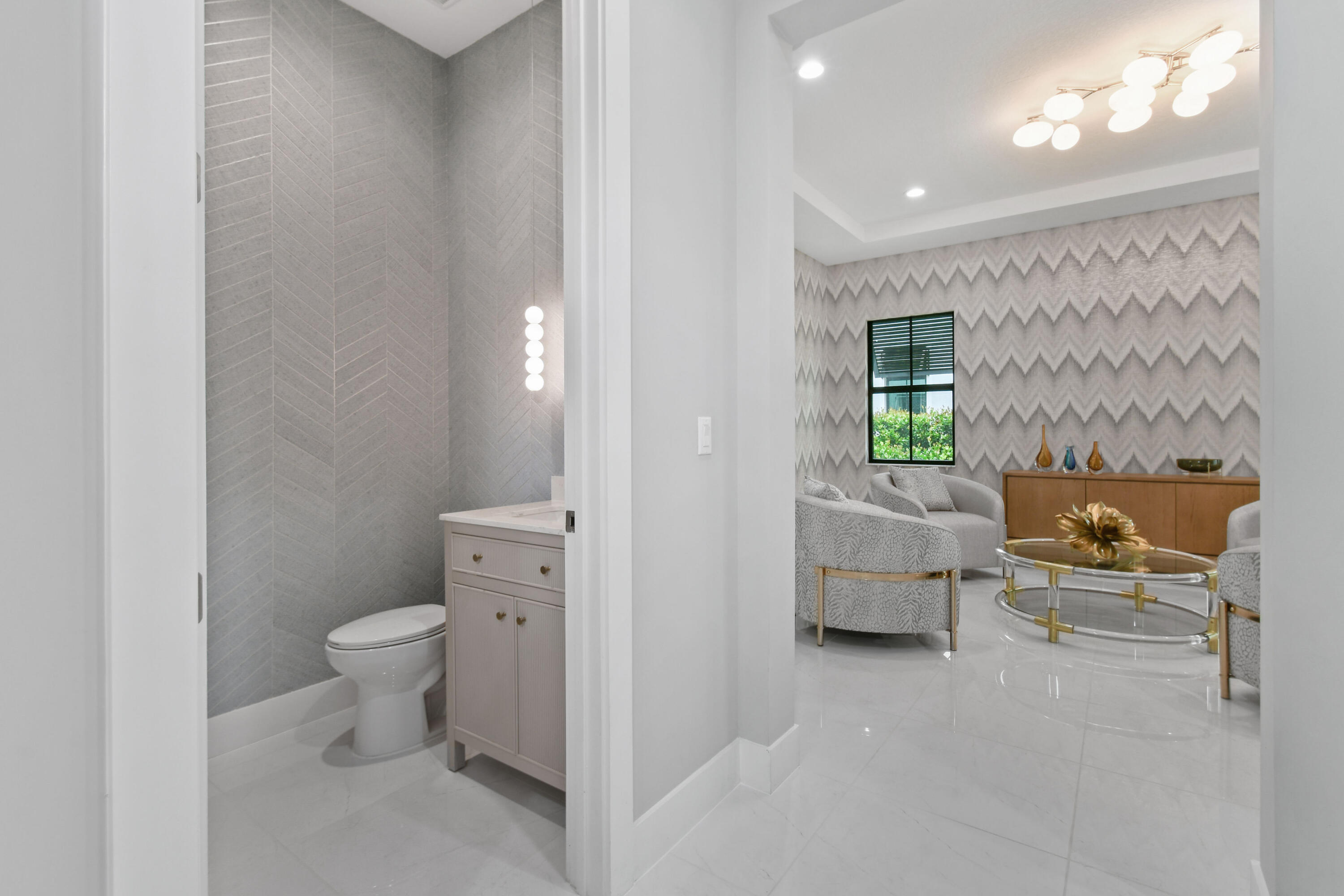 13418 Artisan Circle
