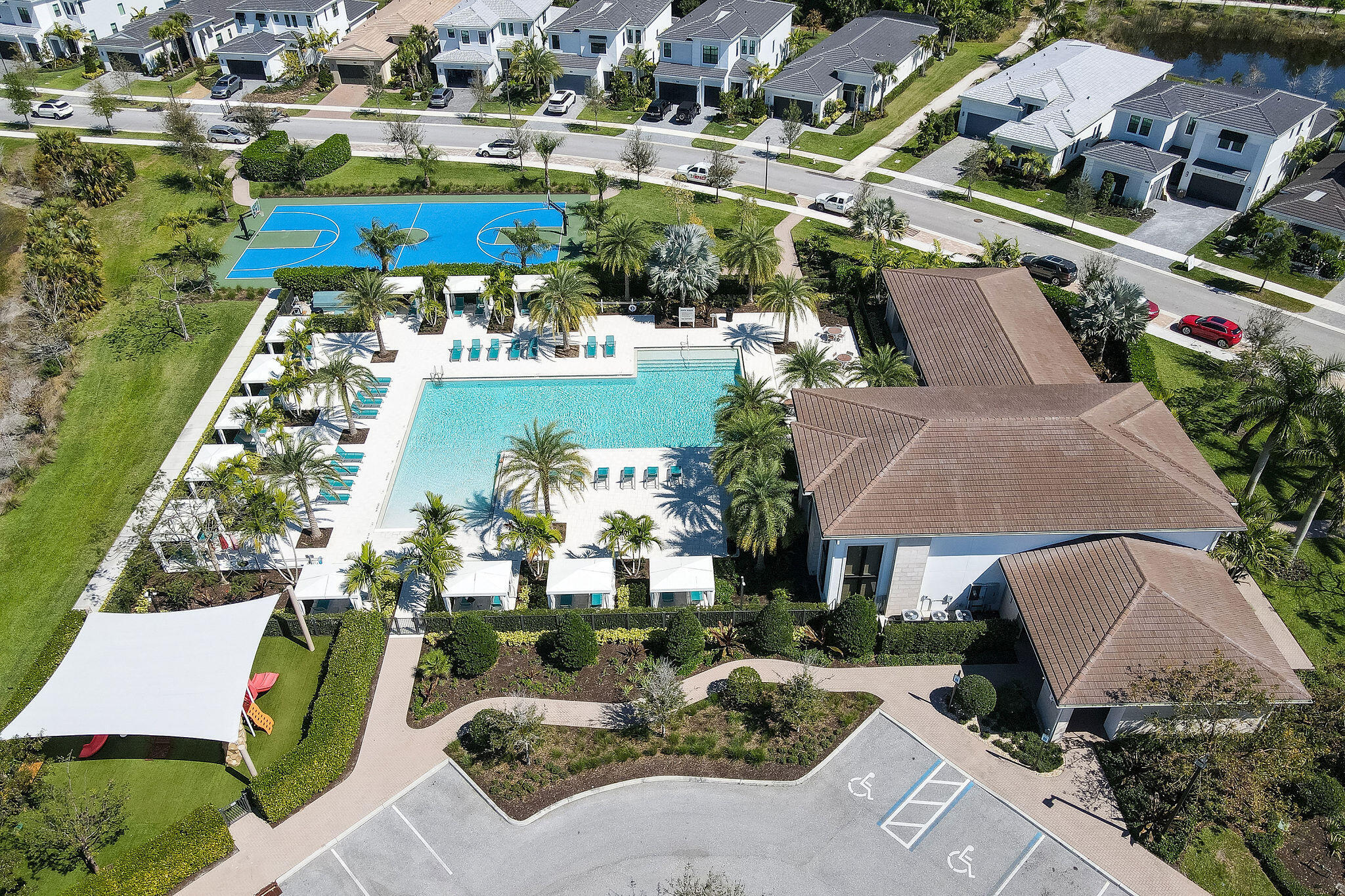 13418 Artisan Circle