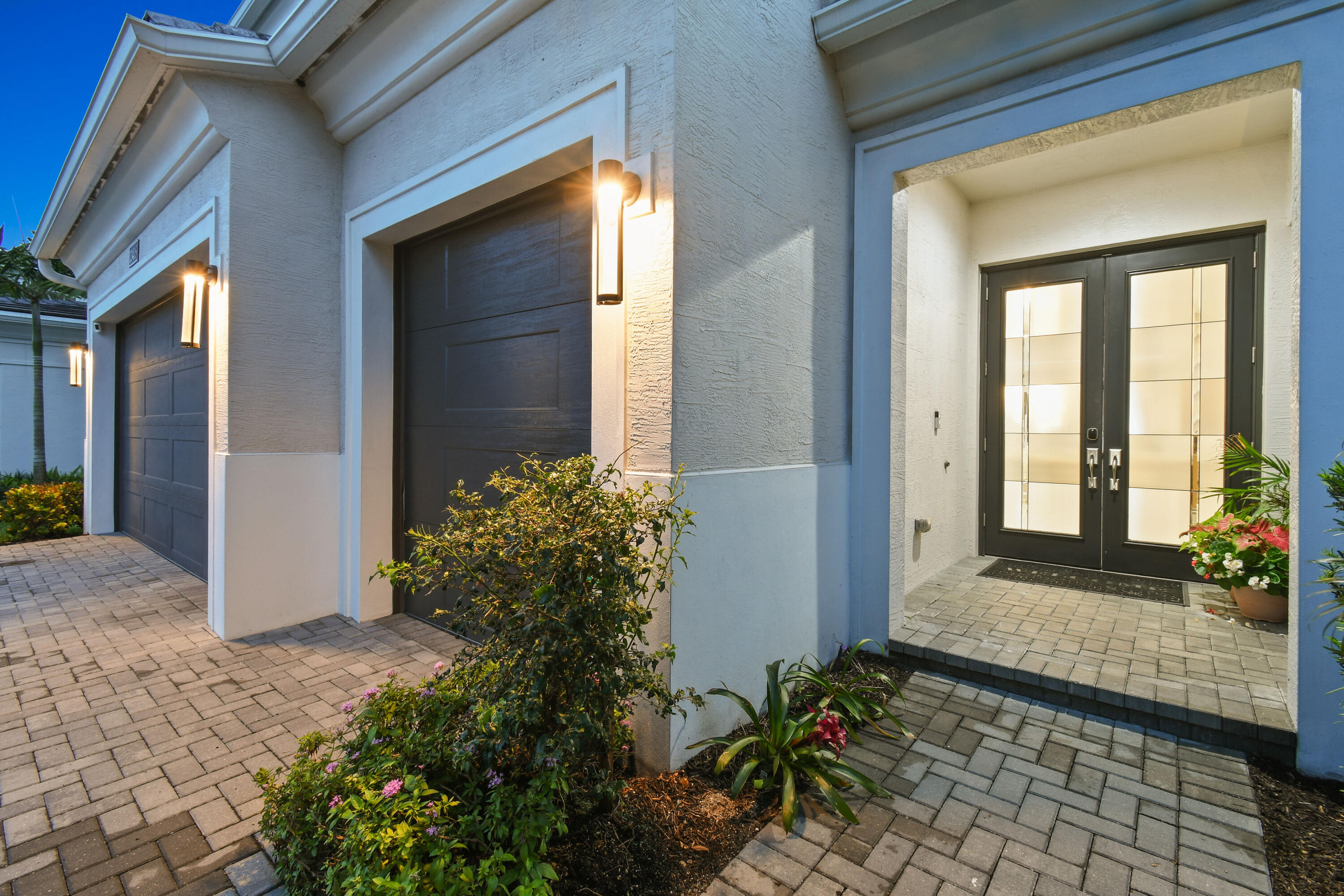 13418 Artisan Circle