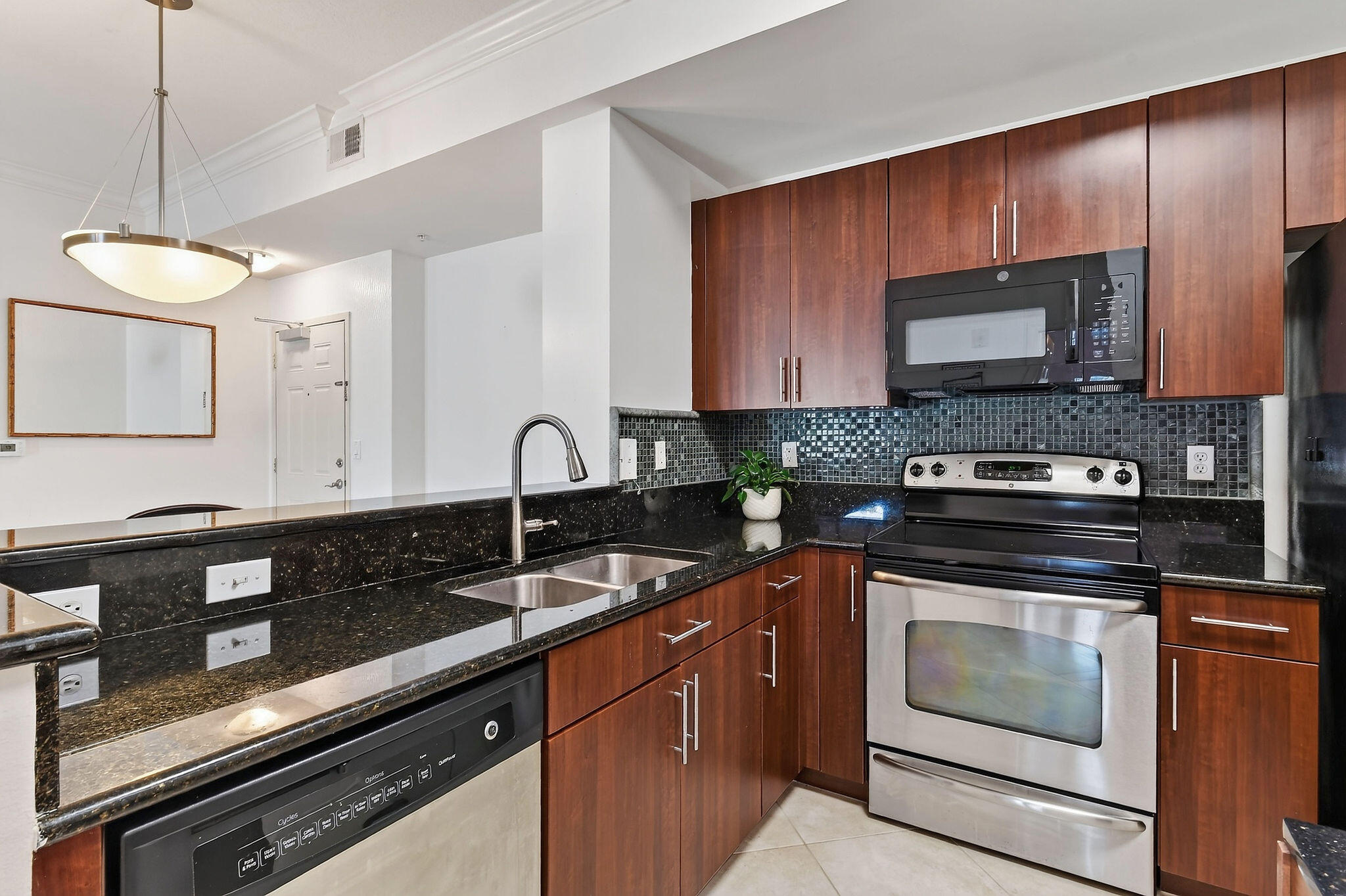4903 Midtown Lane 3116