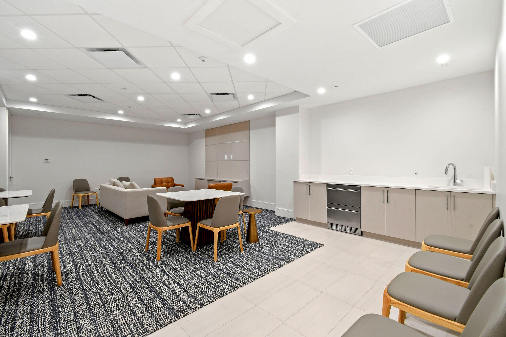 1 S Coastal Way 202