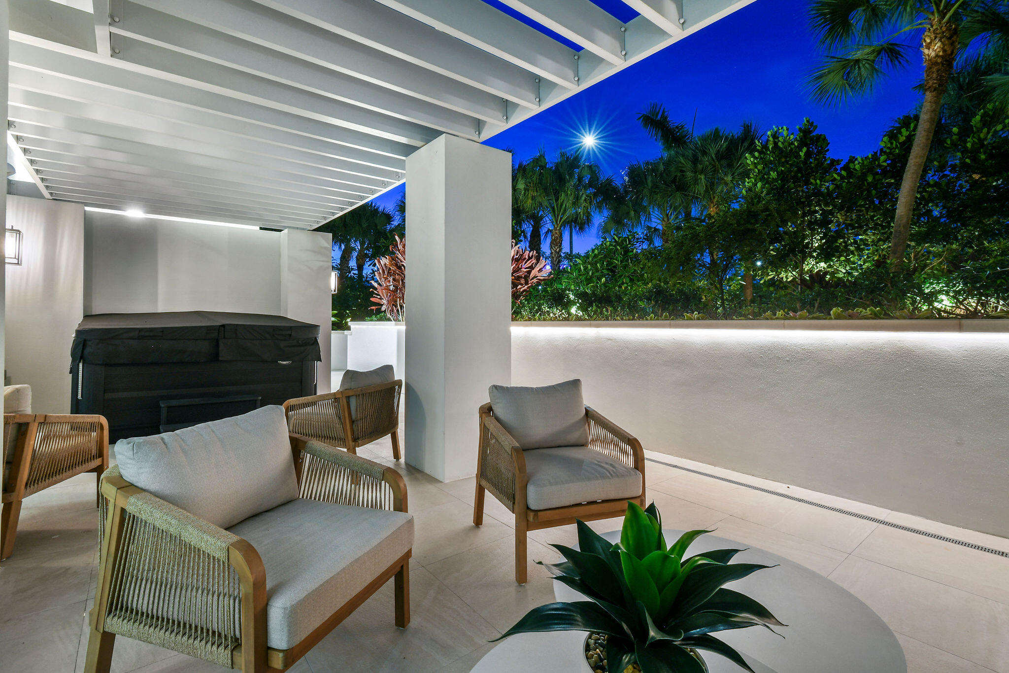 1 S Coastal Way 202