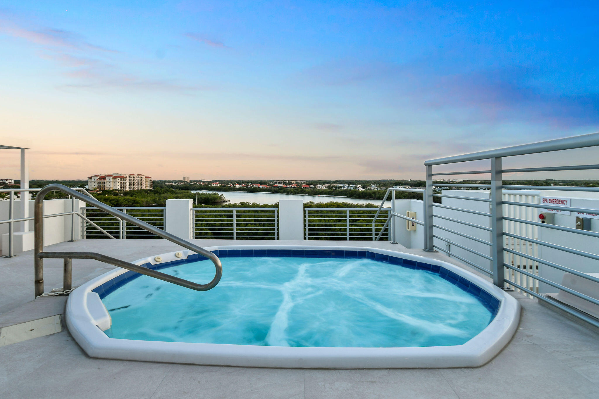 1 S Coastal Way 202