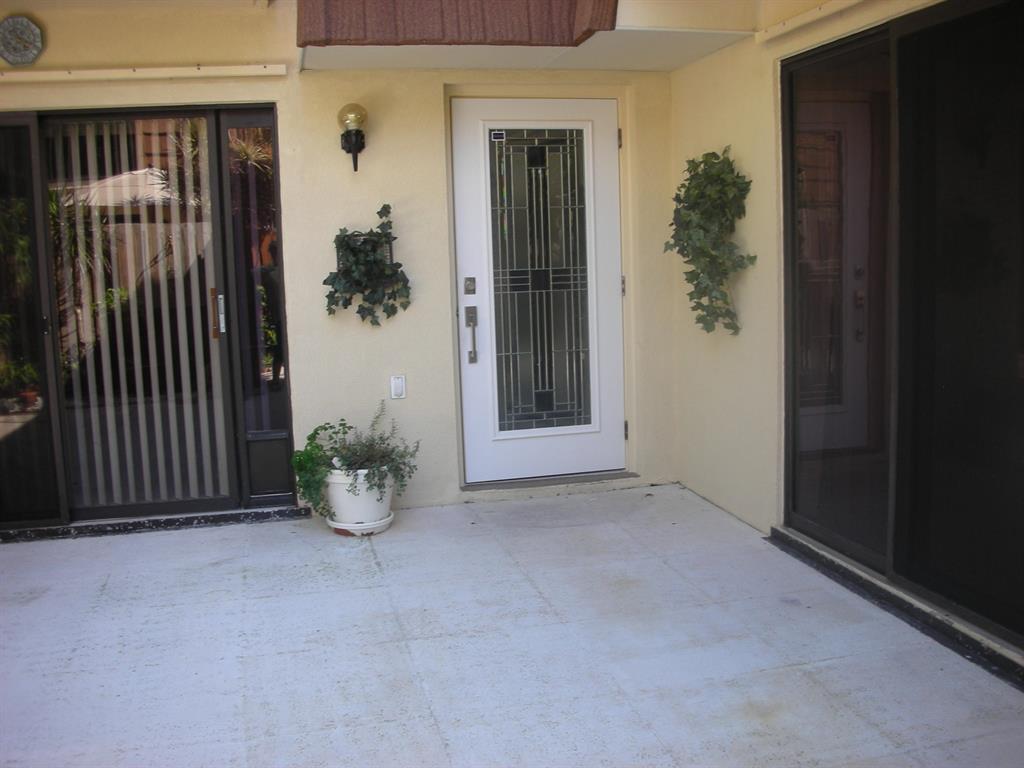 3240 32nd Court