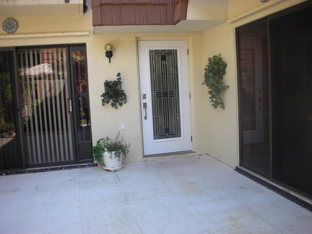 3240 32nd Court