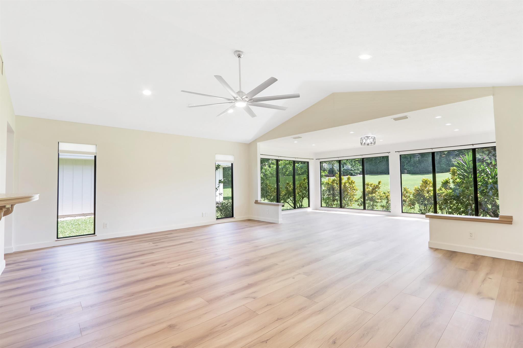 12609 SE Cascades Court