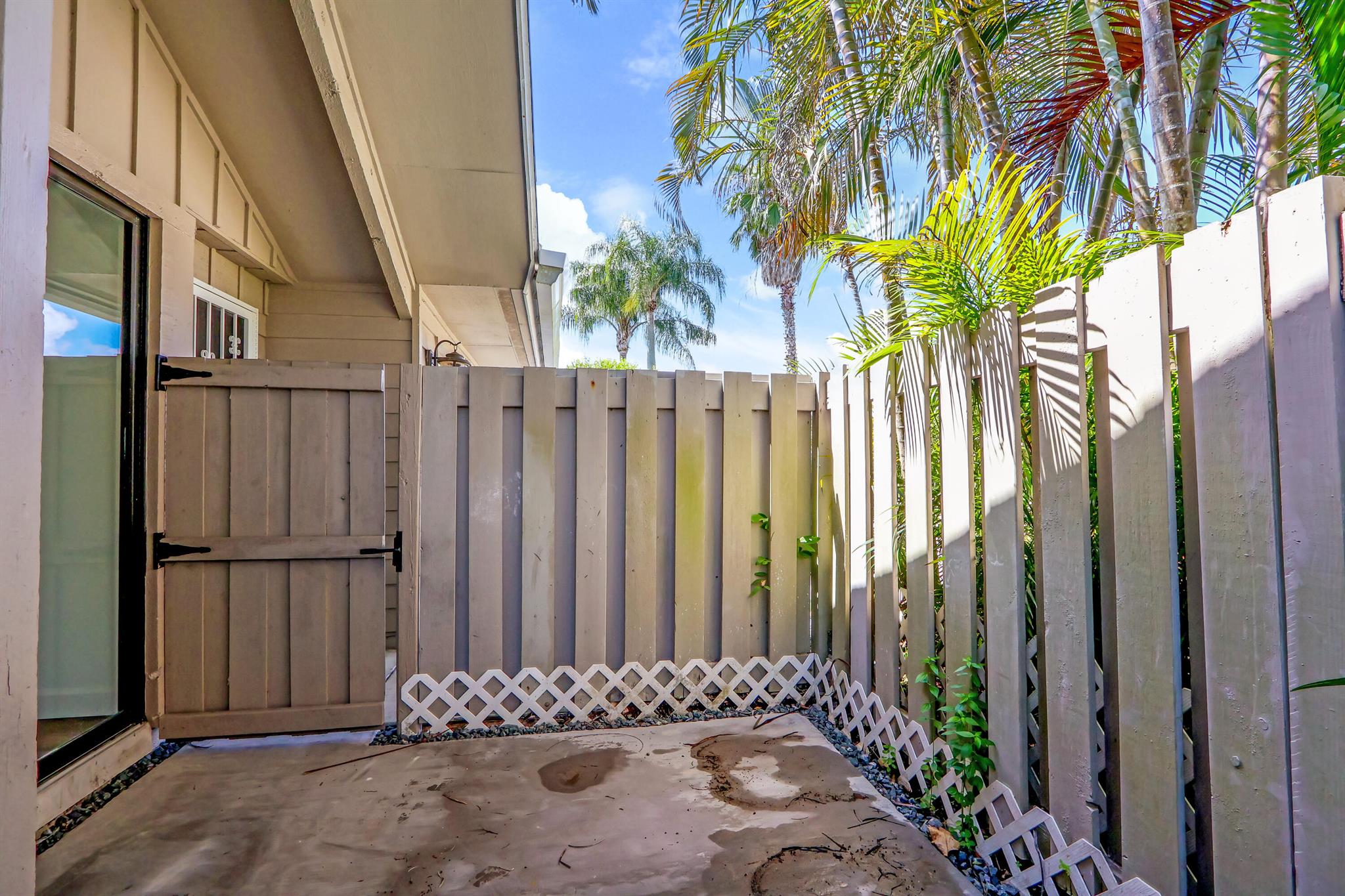 12609 SE Cascades Court