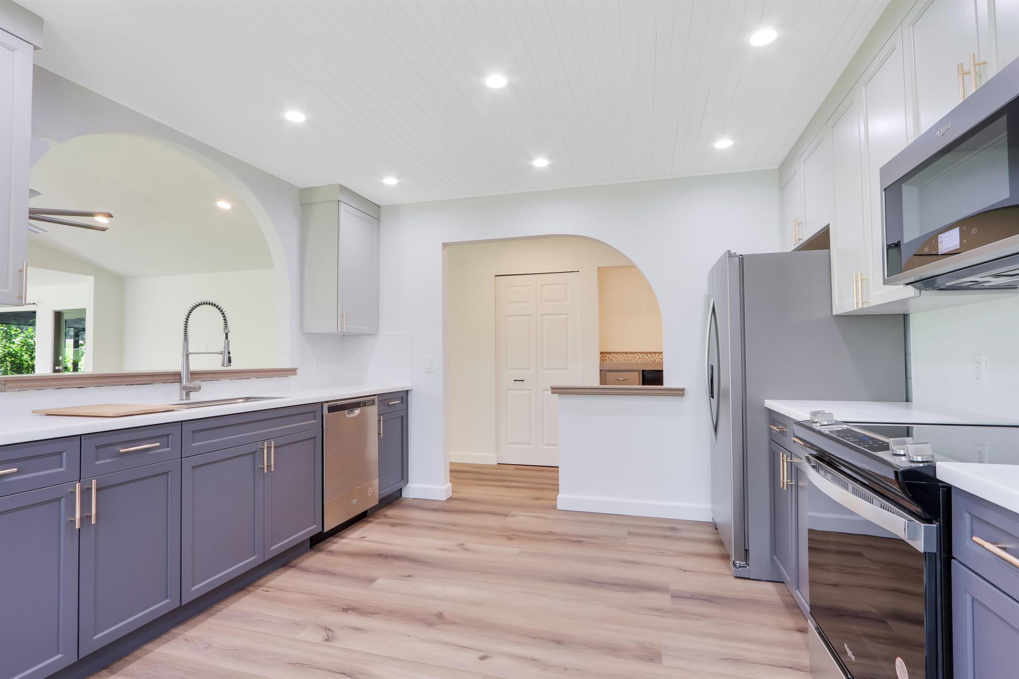 12609 SE Cascades Court