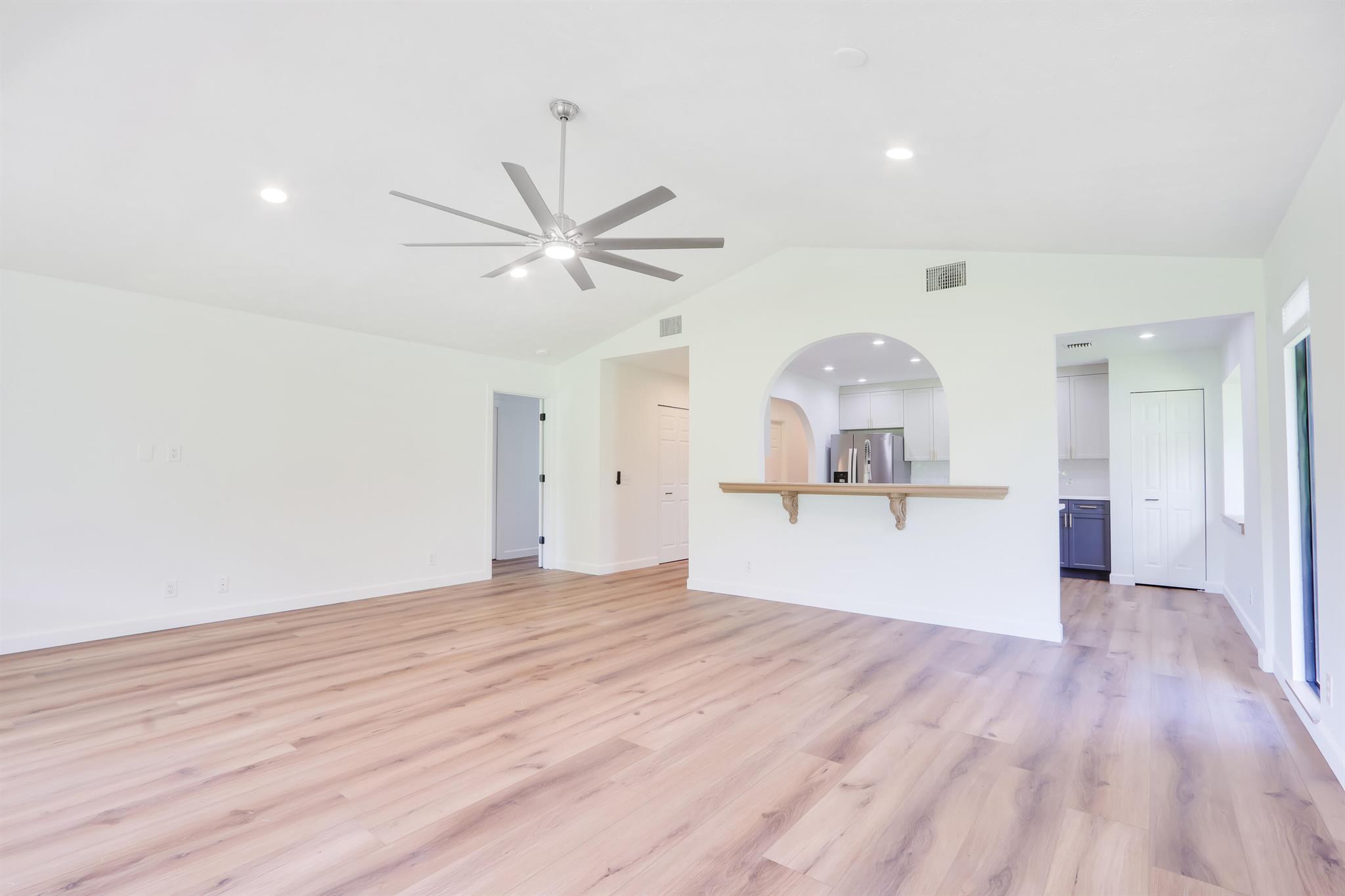 12609 SE Cascades Court