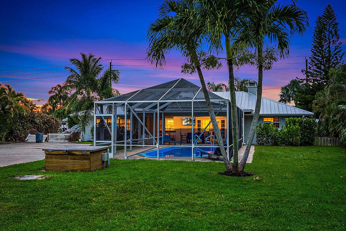 5354 SE Horseshoe Point Road