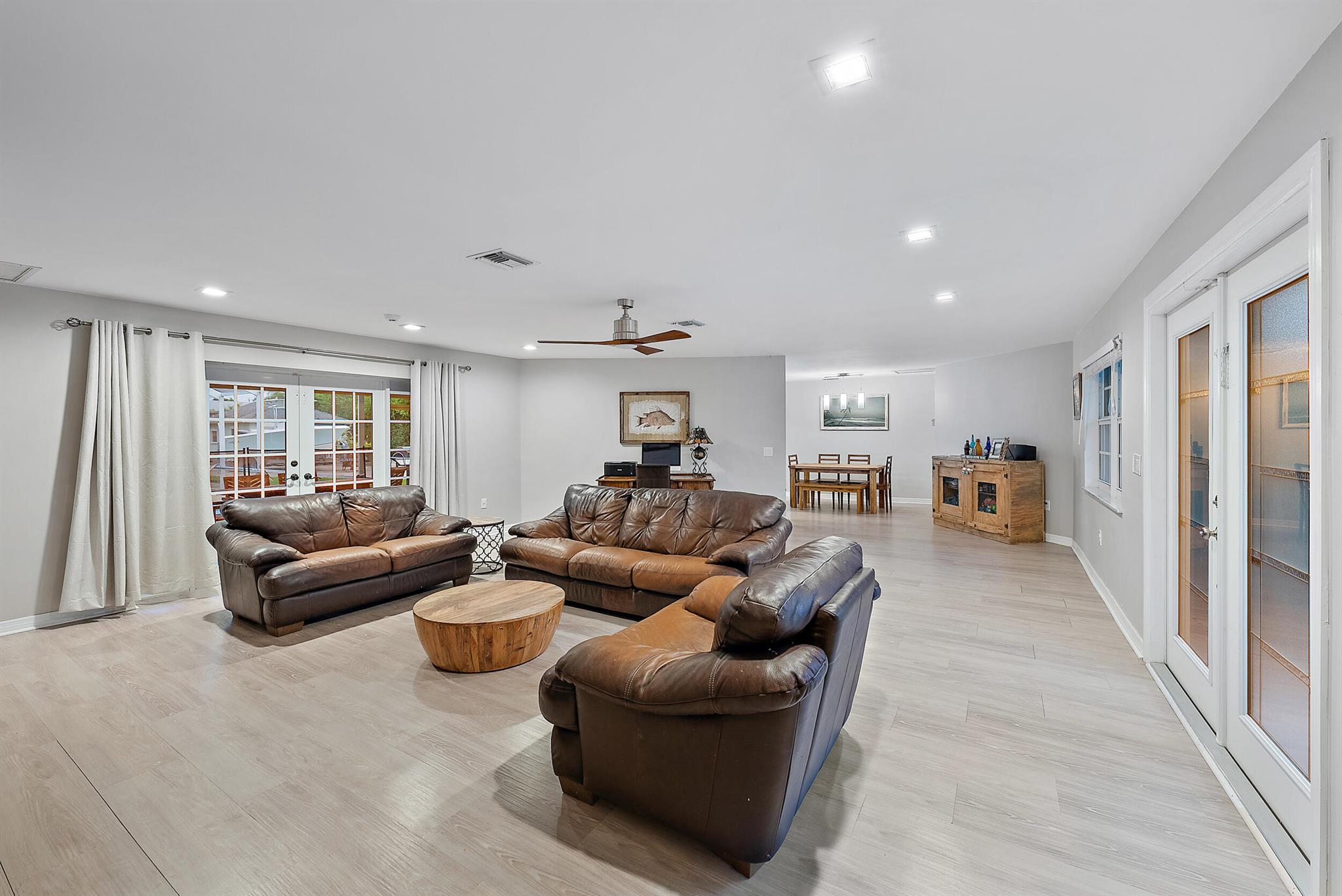 5354 SE Horseshoe Point Road