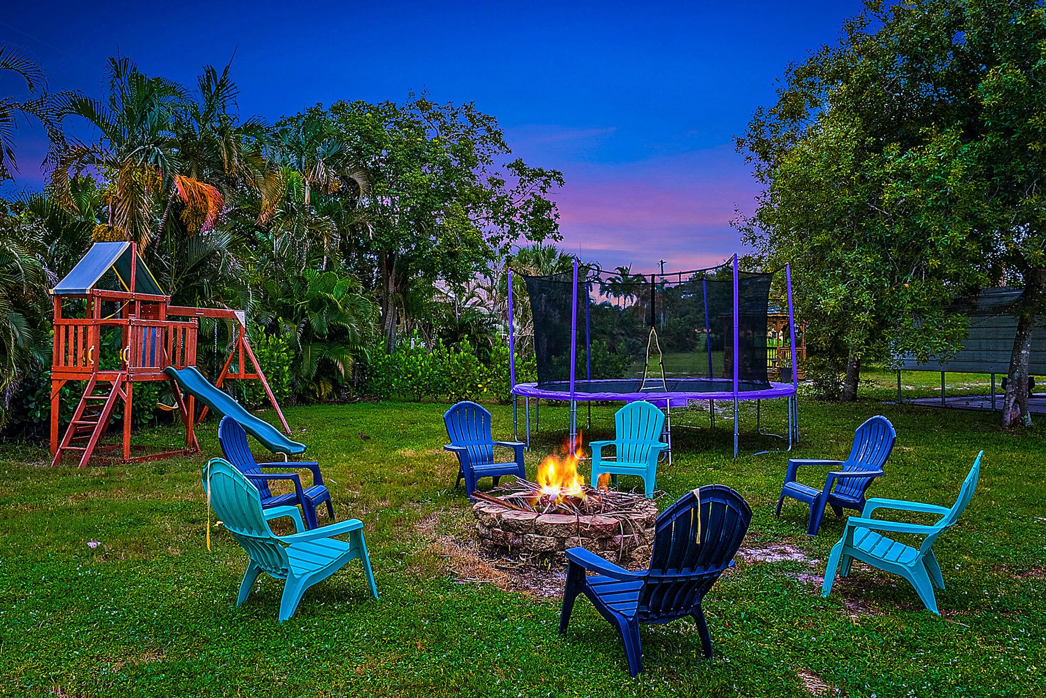 5354 SE Horseshoe Point Road