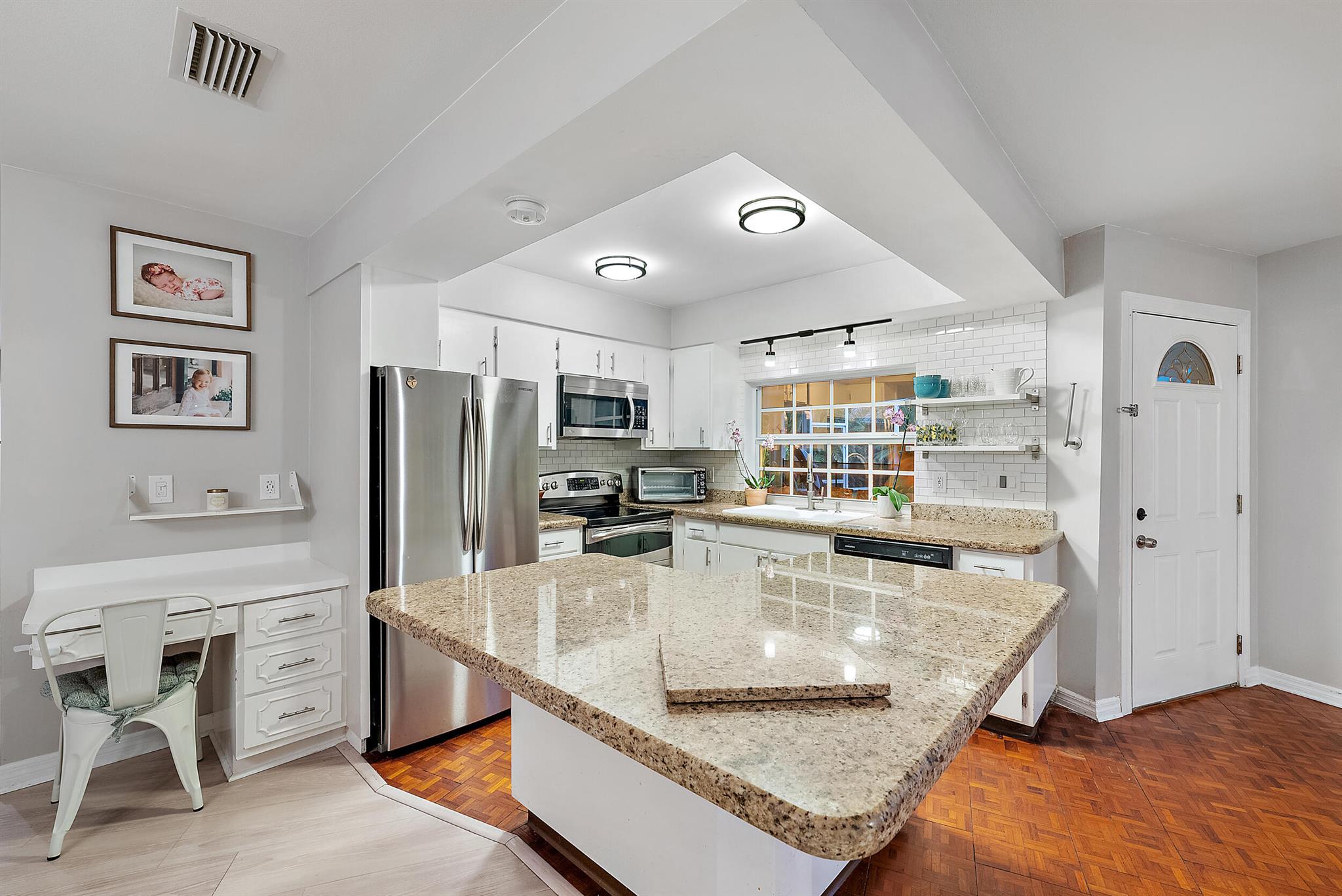 5354 SE Horseshoe Point Road