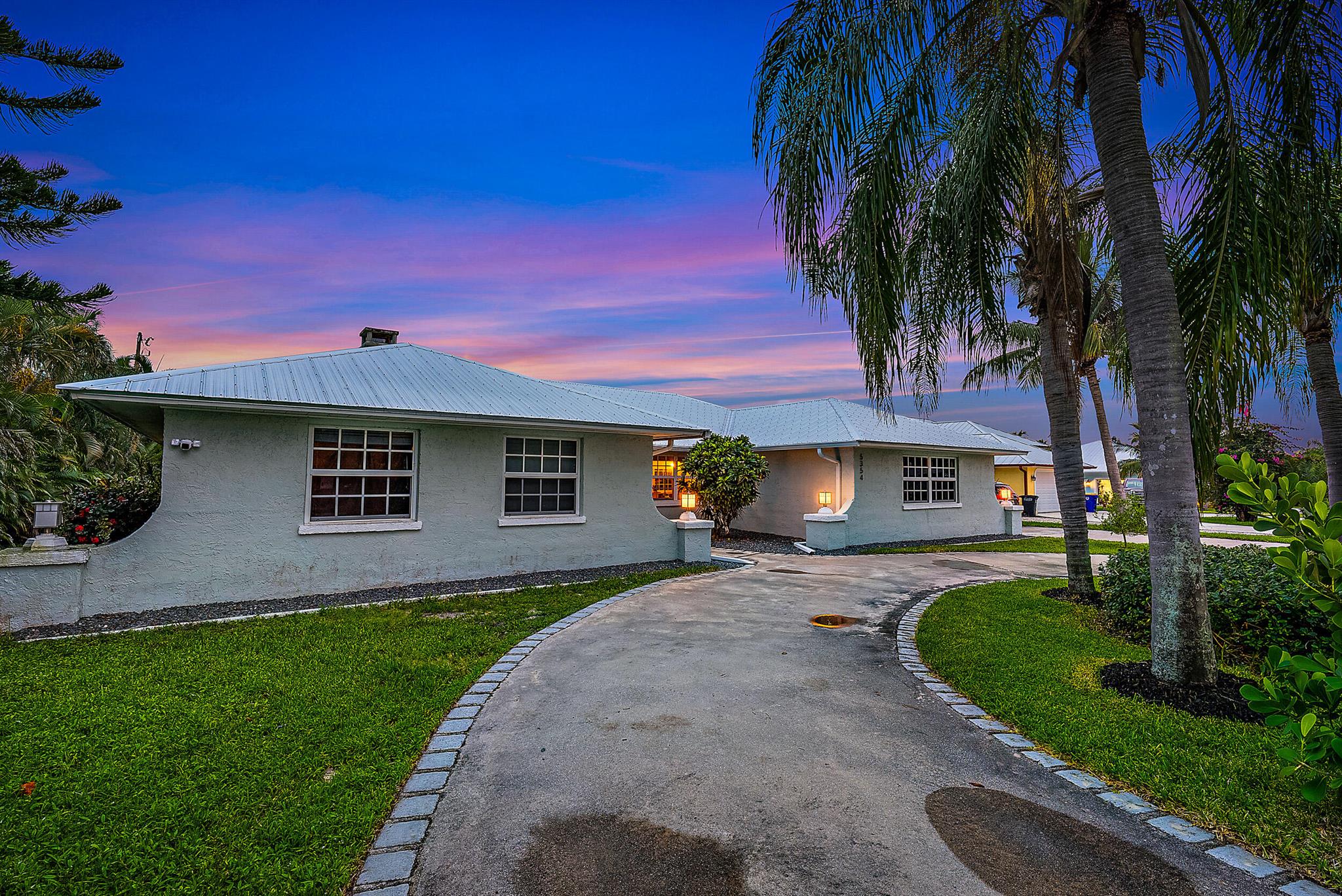 5354 SE Horseshoe Point Road