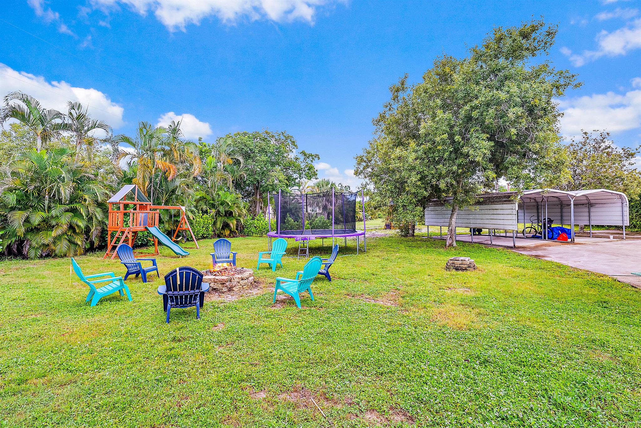 5354 SE Horseshoe Point Road