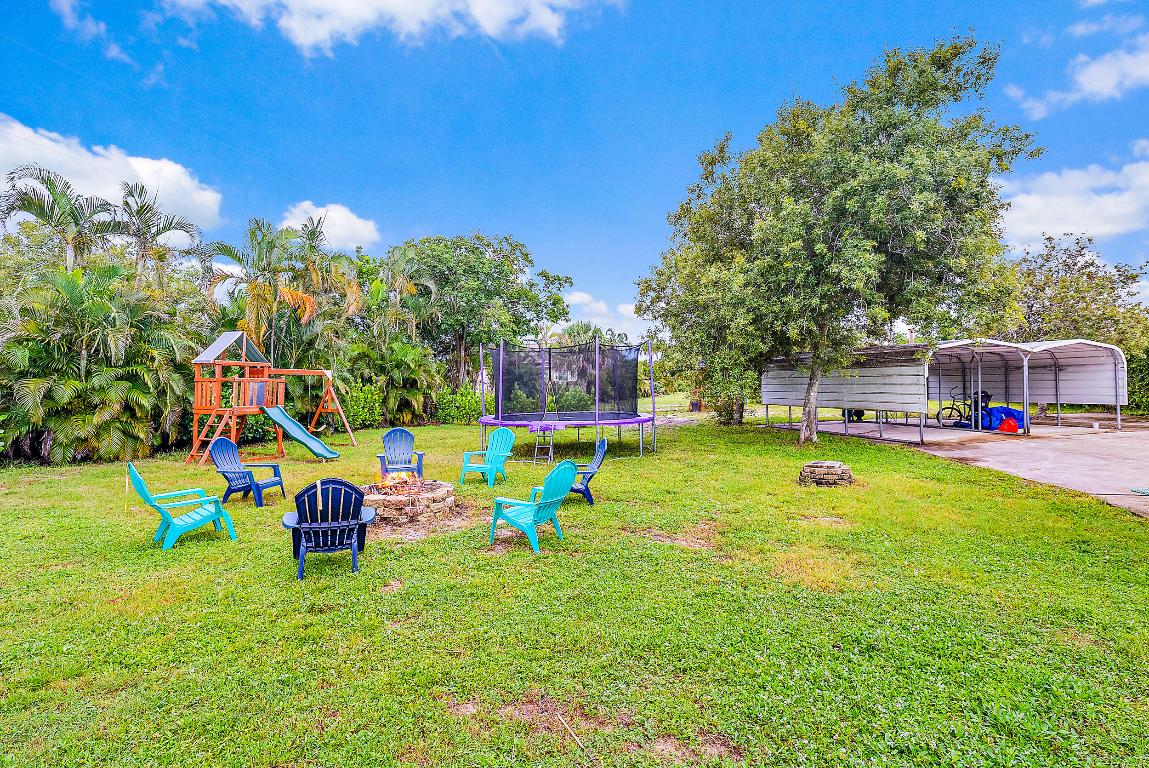 5354 SE Horseshoe Point Road