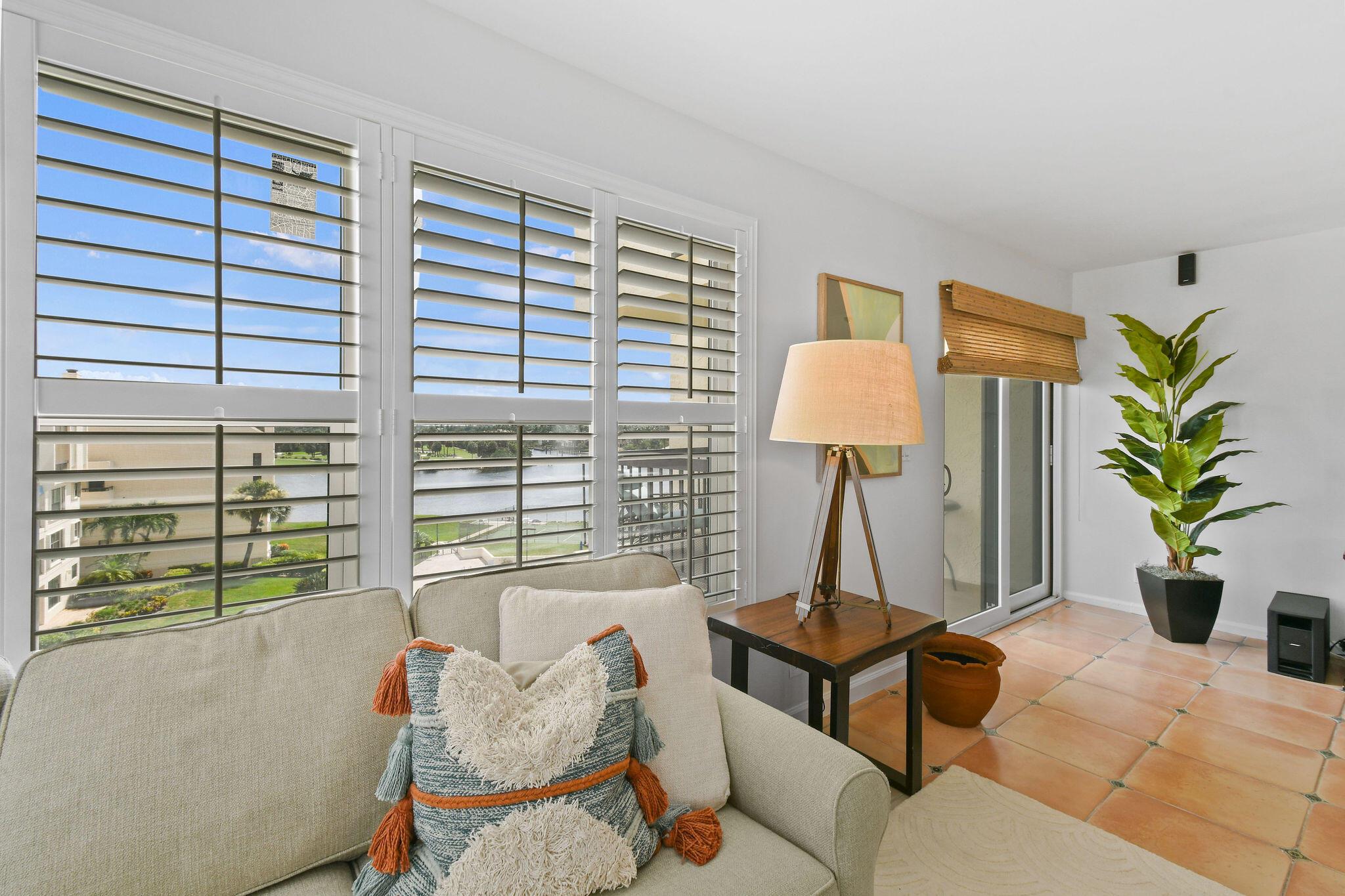 372 Golfview Road 503