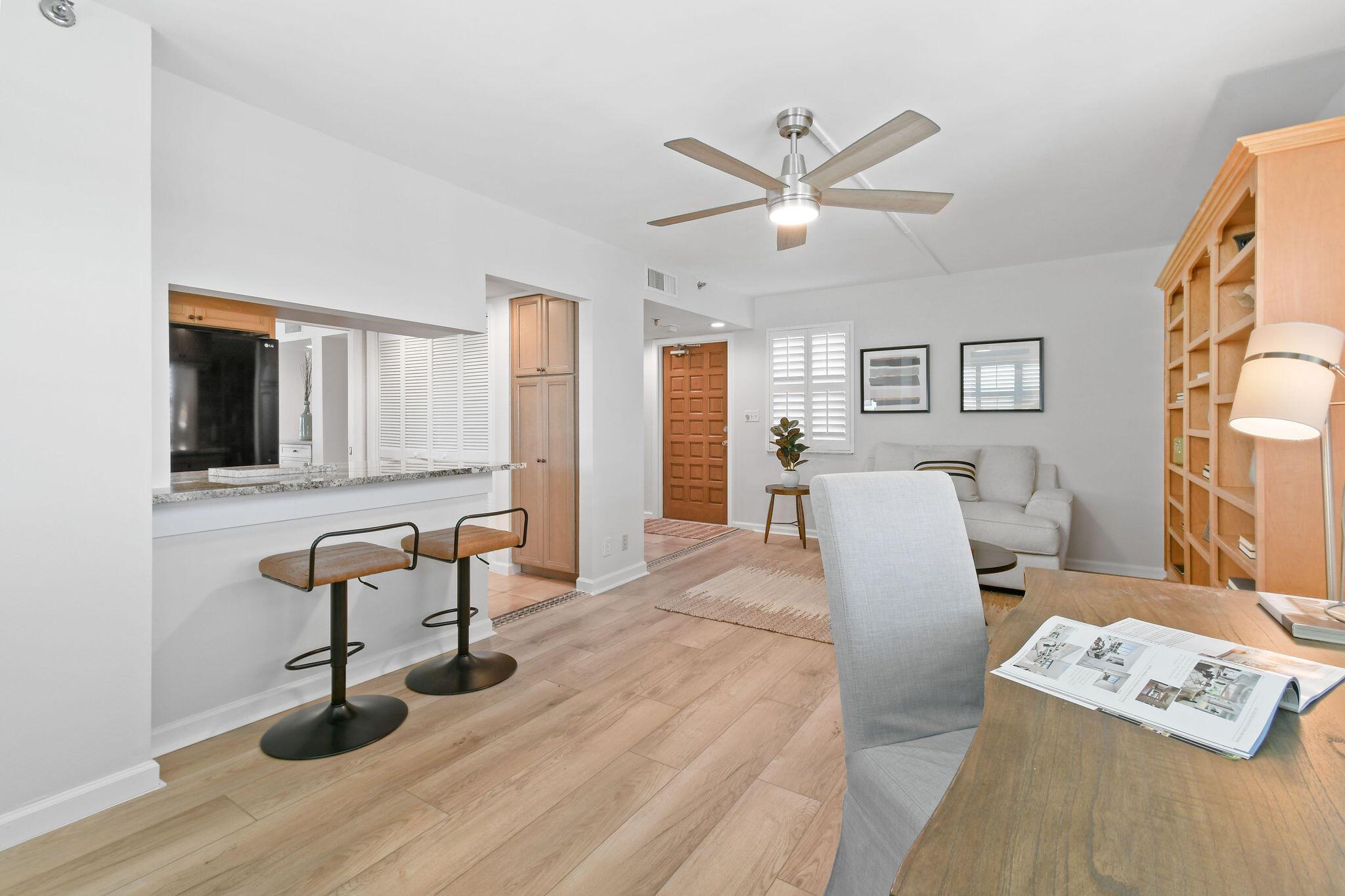 372 Golfview Road 503