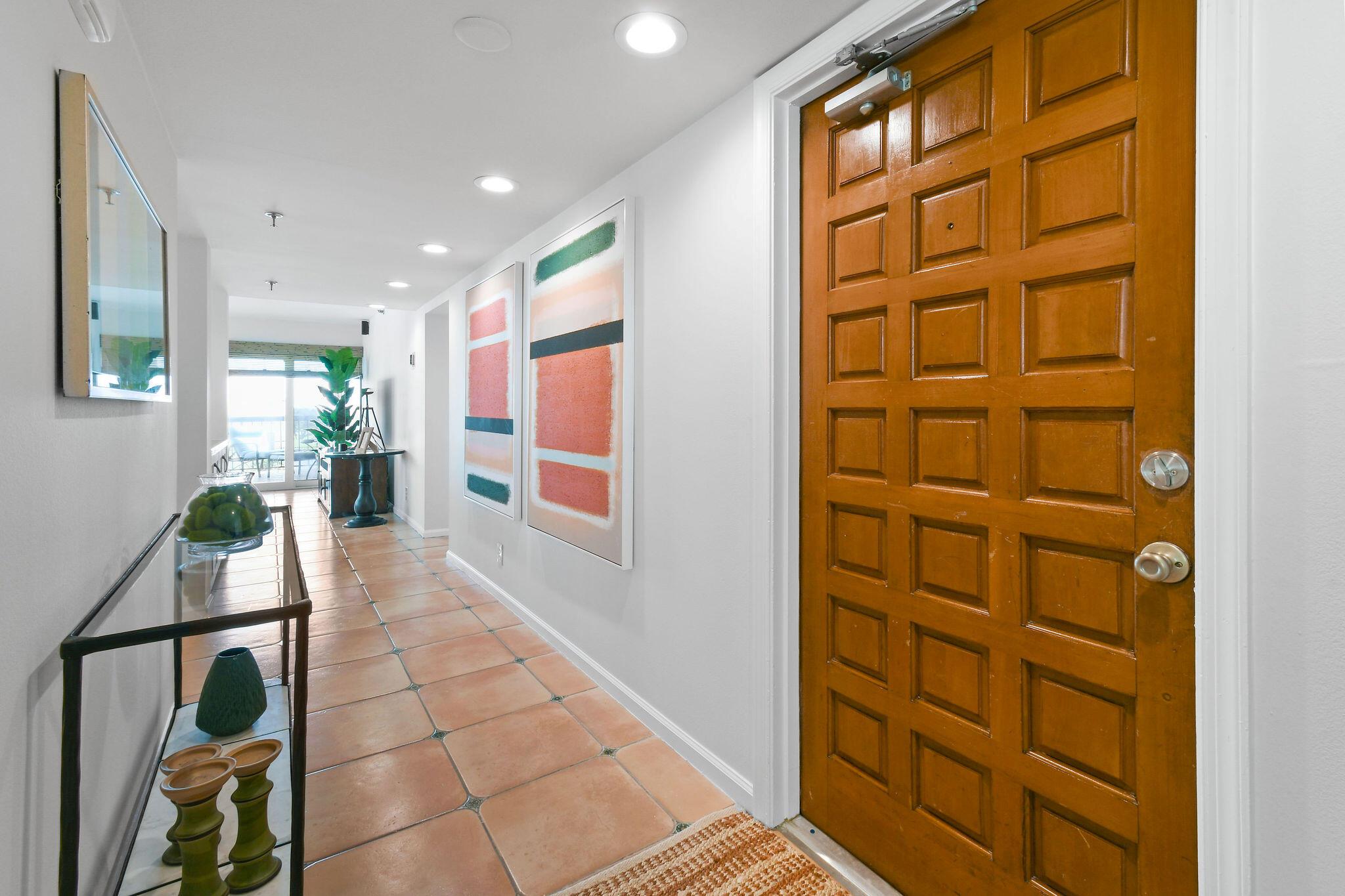 372 Golfview Road 503